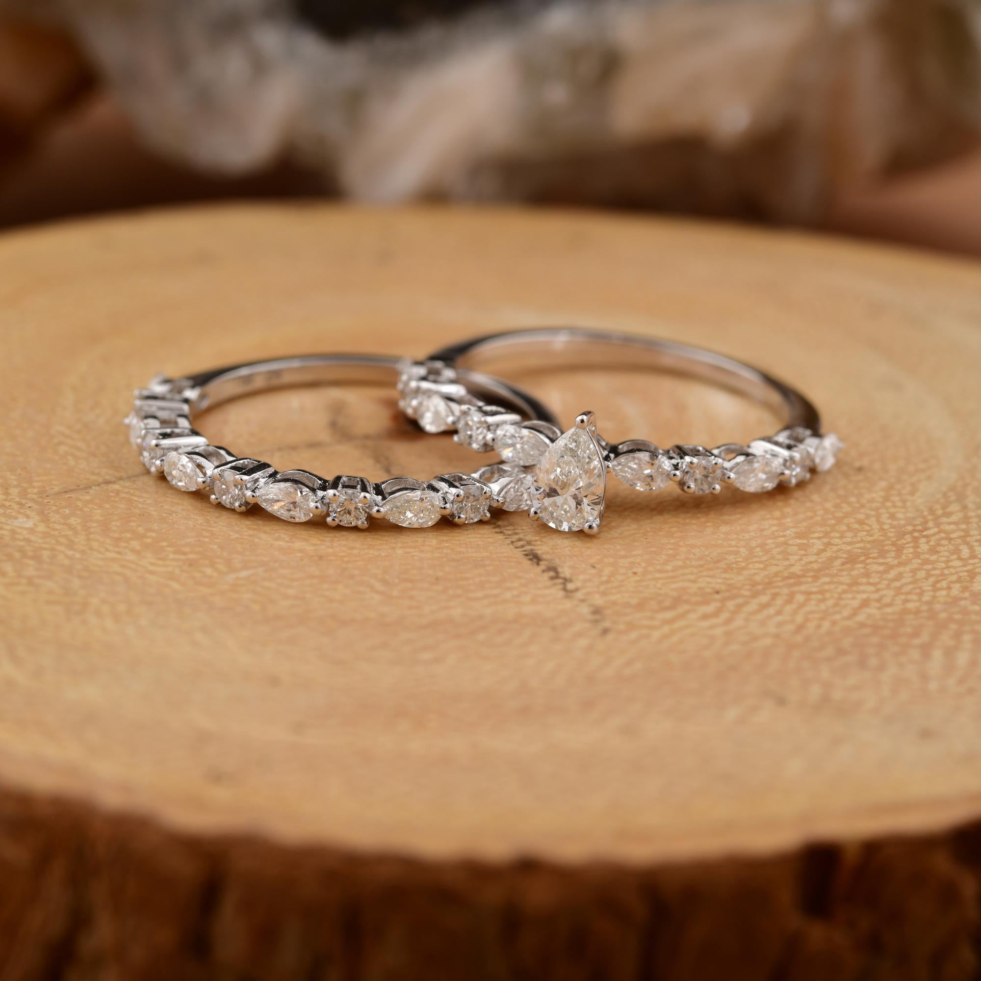Natürlicher 0,99 Karat SI/H birnenförmiger runder Diamant zwei Ringe 14 Karat Weißgold Schmuck im Zustand „Neu“ im Angebot in Diera, Dubai