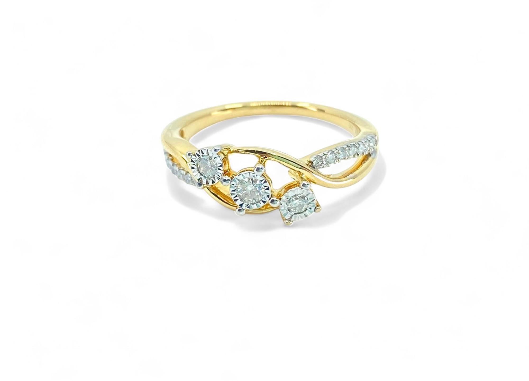 Brilliant Cut Natural 1/2 Carat Diamond Engagement Ring For Her in 14k Gold For Sale