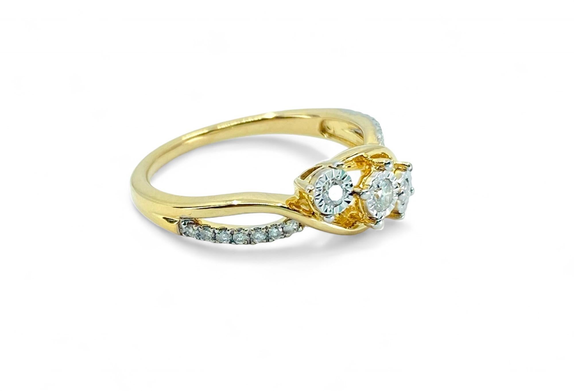 Women's Natural 1/2 Carat Diamond Engagement Ring For Her in 14k Gold For Sale