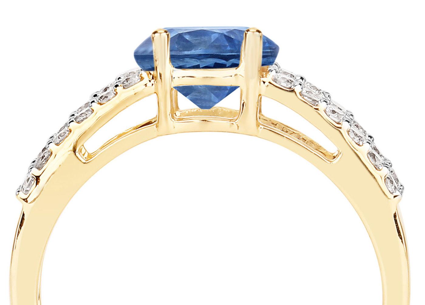 Natural 1 Carat Blue Sapphire and Diamond Ring Set In 14K Yellow Gold For Sale 1