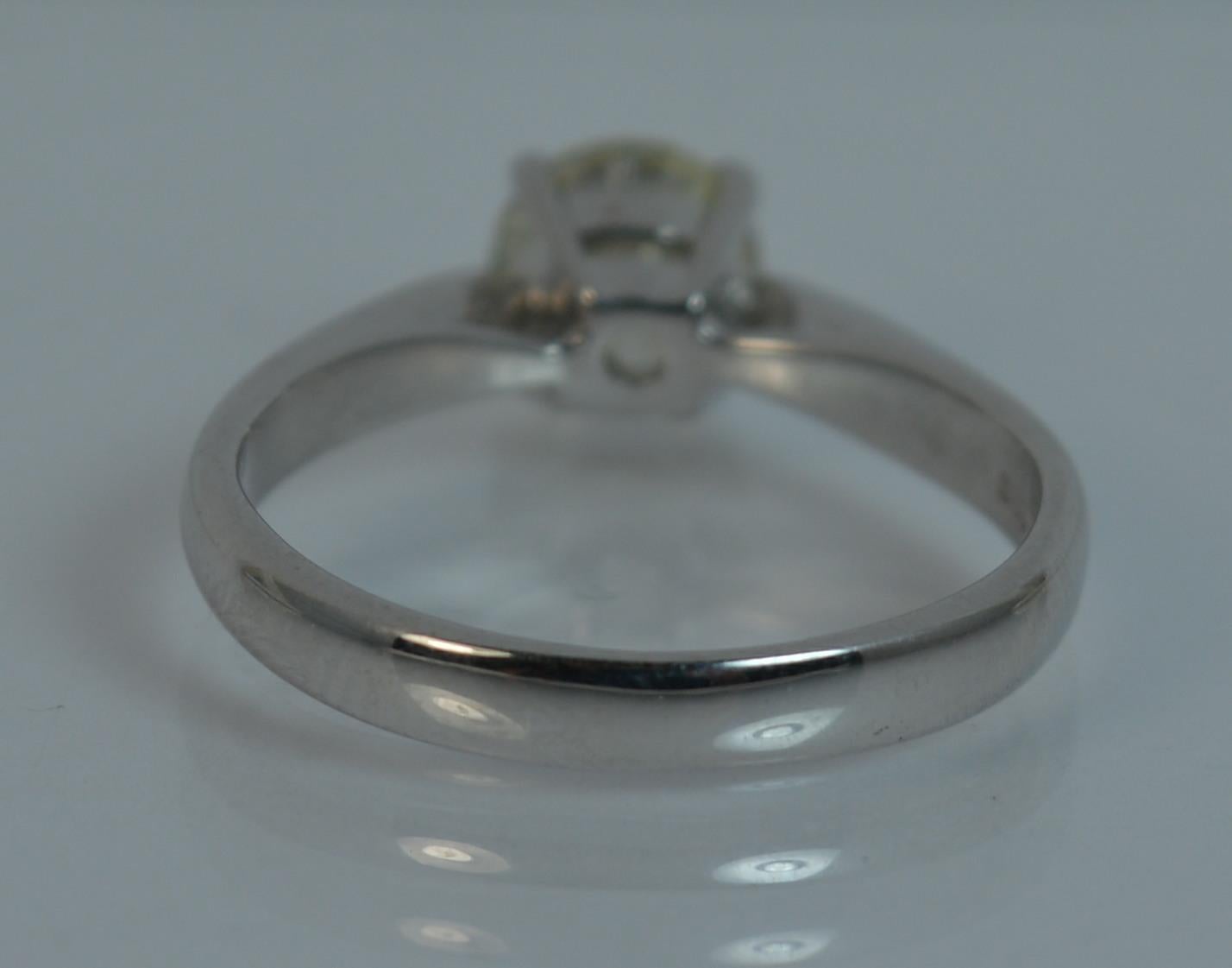 Natural 1.00 Carat Brilliant Cut Diamond 18 Carat White Gold Solitaire Ring 1