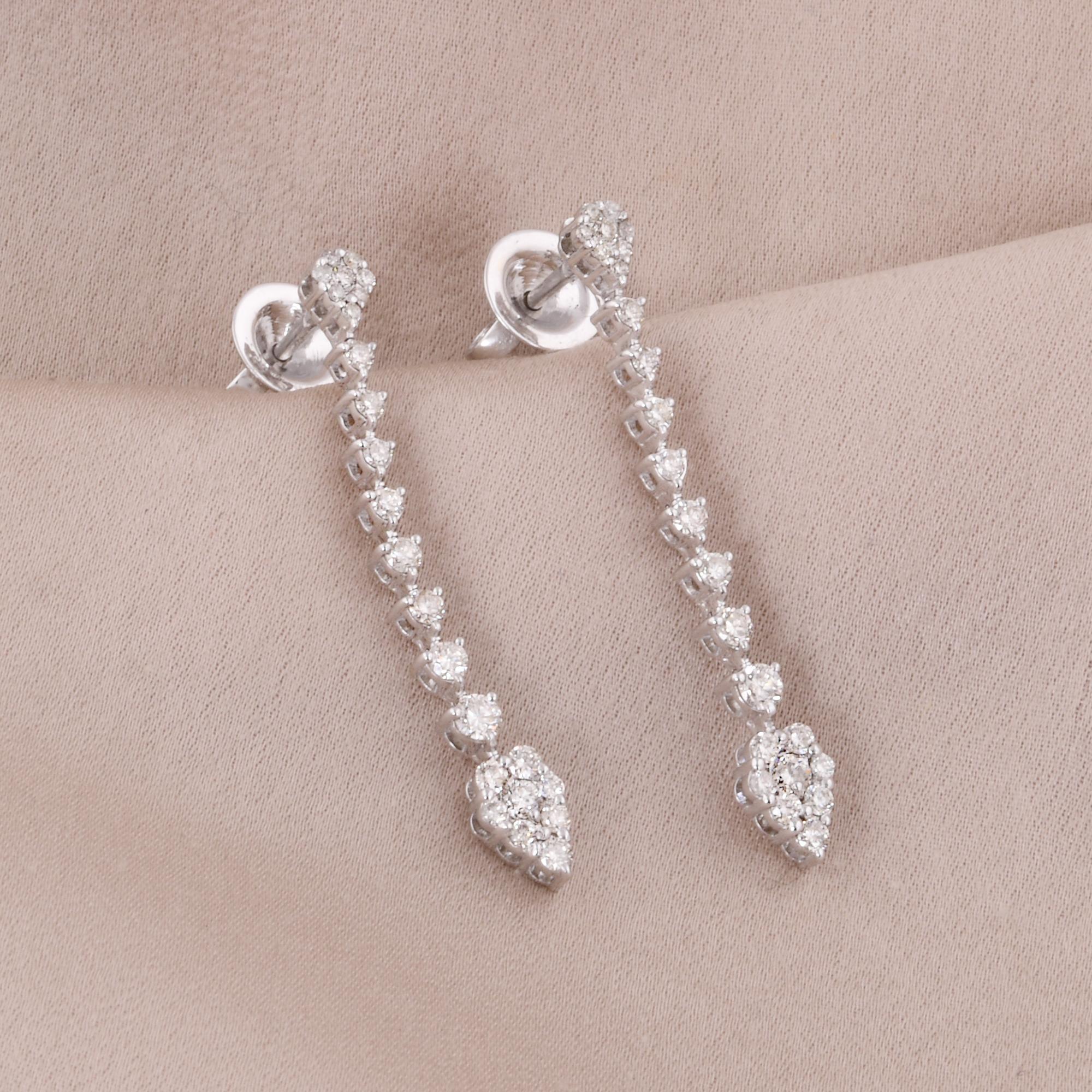 Moderno Orecchini a pendente con diamante naturale da 1,00 carati Gioielli fatti a mano in oro bianco 14 carati in vendita