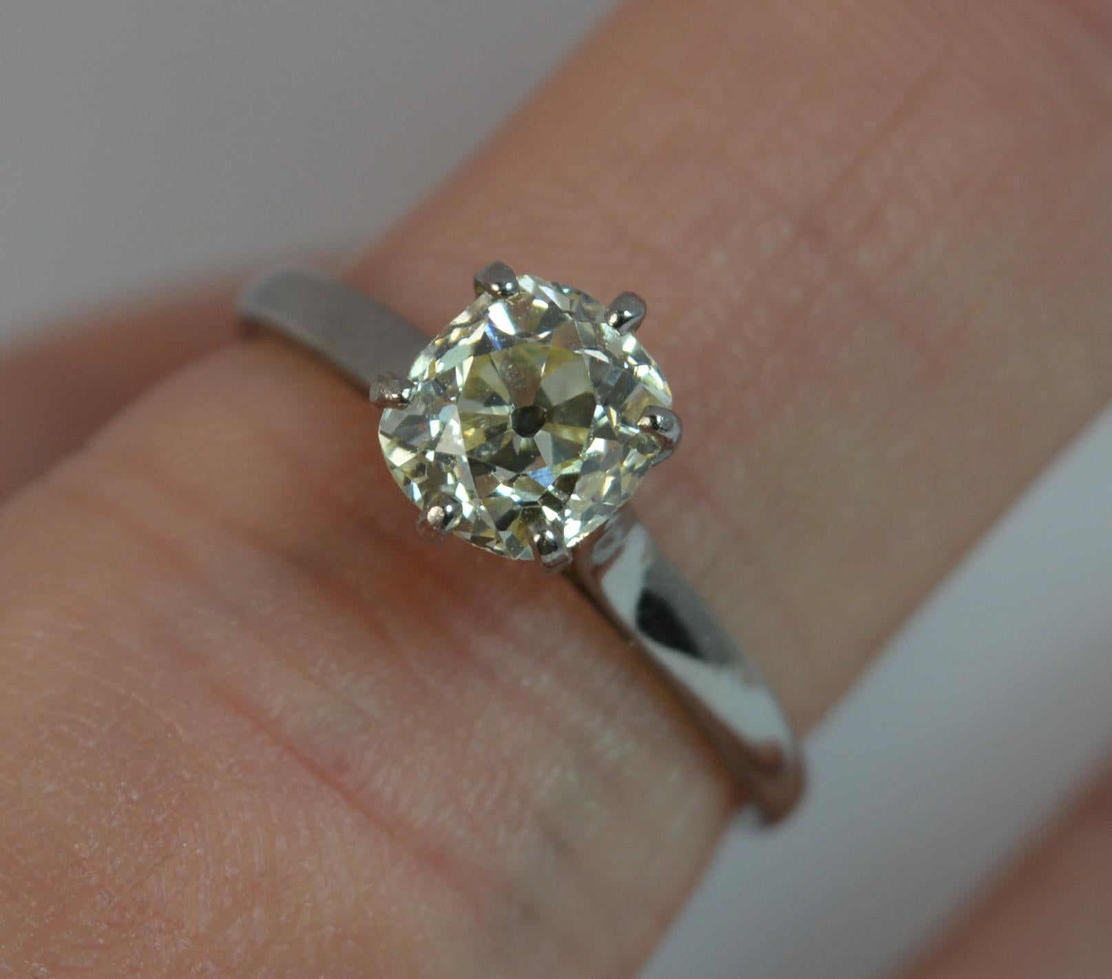 Victorian Natural 1.00 Carat Old Cut Diamond 18 Carat White Gold Antique Engagement Ring