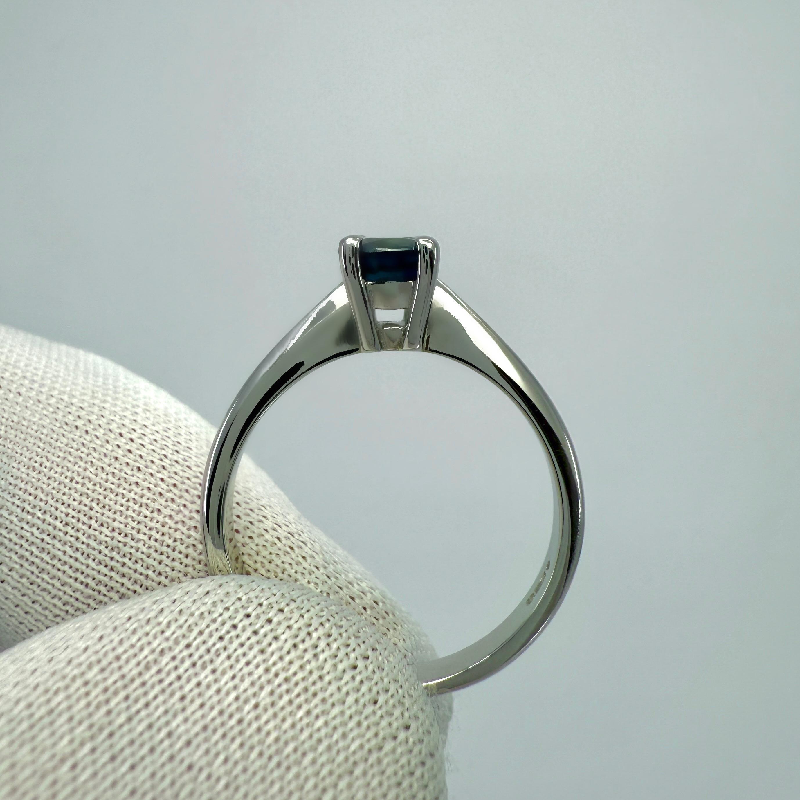 Natural 1.00ct Deep Teal Blue Sapphire Oval Cut Platinum Solitaire Ring For Sale 1