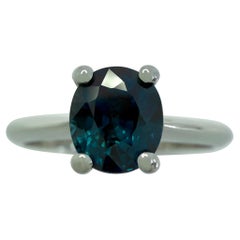 Anello solitario in platino con zaffiro blu naturale da 1,00ct con taglio ovale