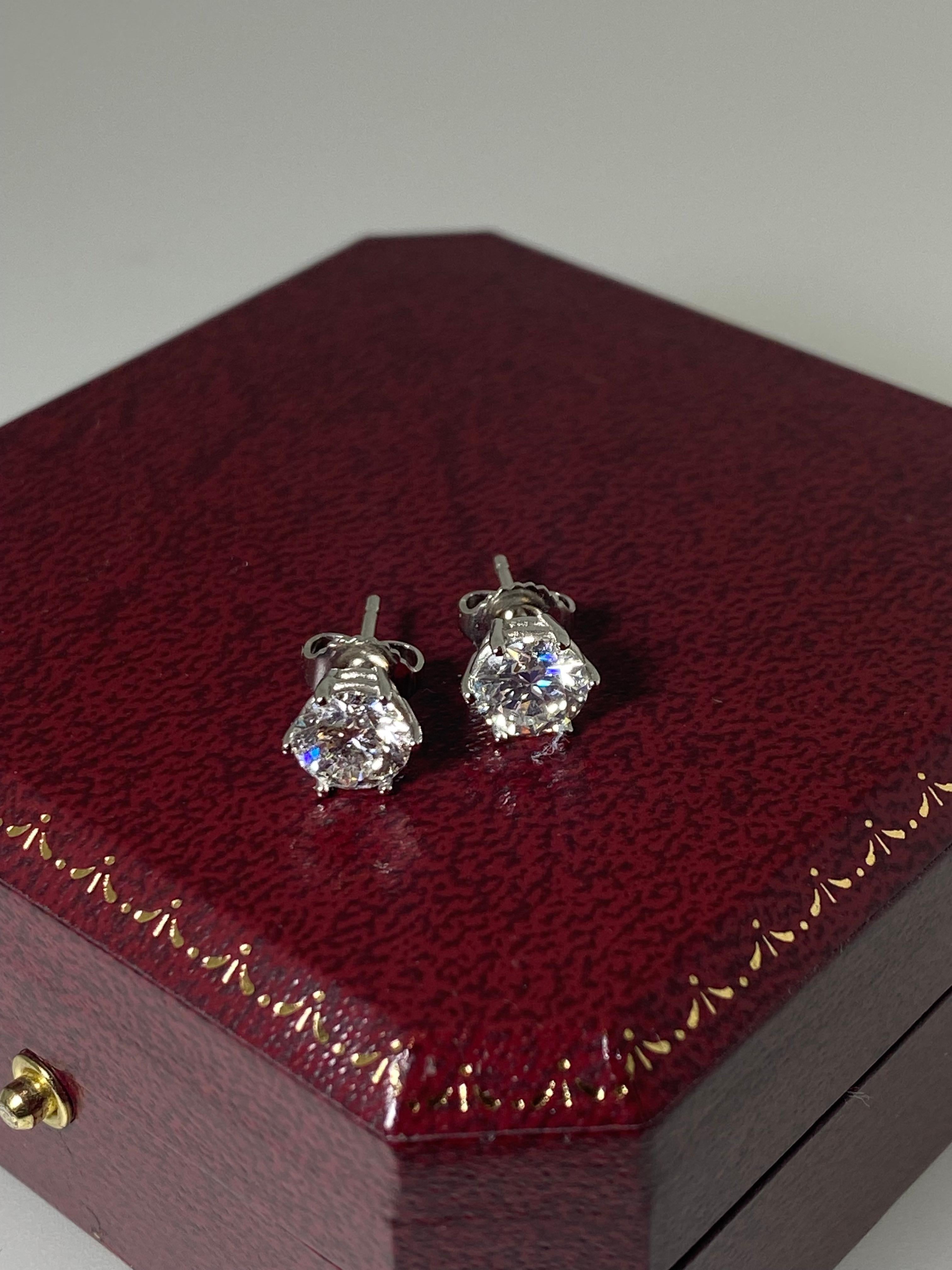 Natural 1.01ct & 1.02ct Diamond Stud Earrings, GIA & Auscert, in 18K White Gold 3