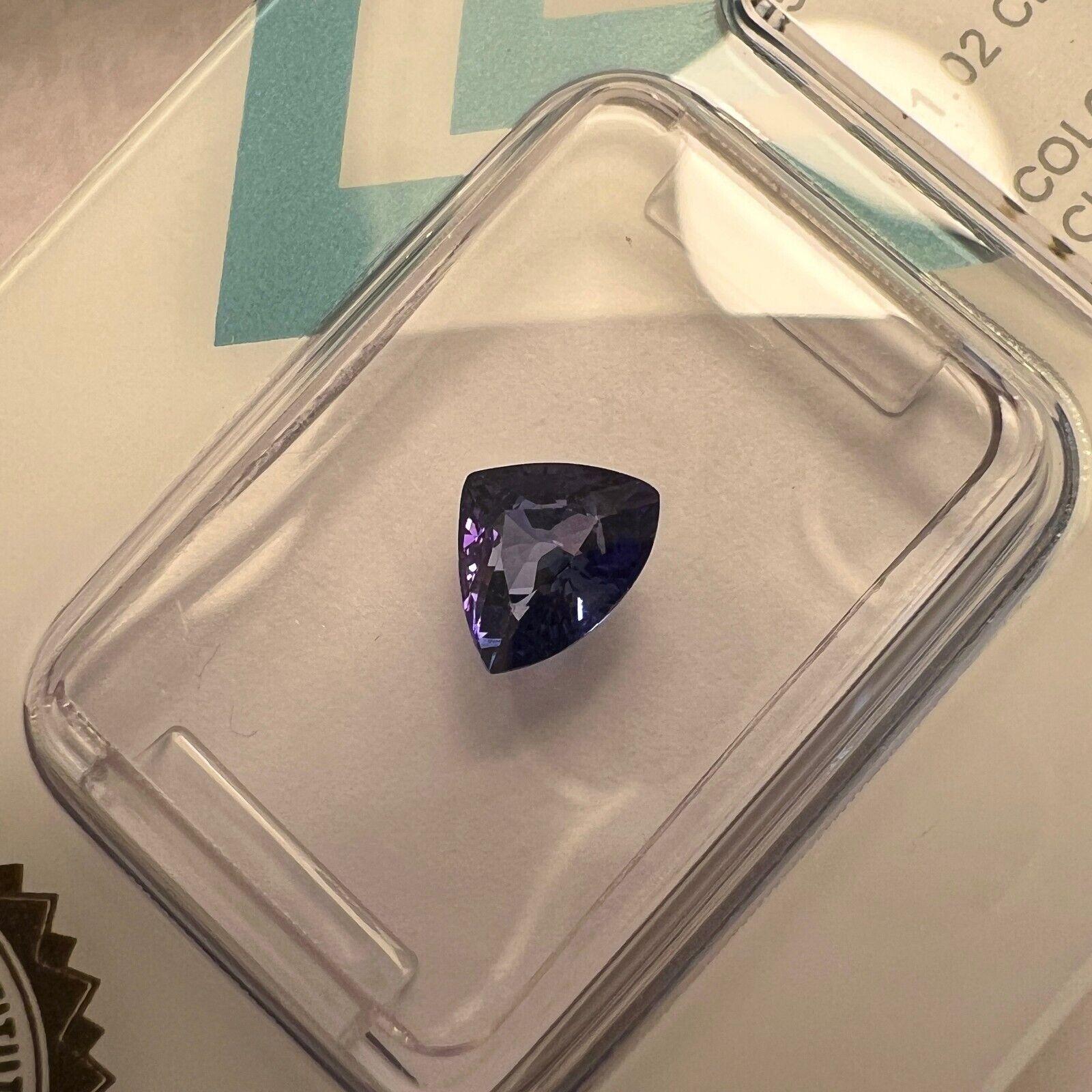 Natural 1.02ct Colour Change Sapphire Purple Blue Pink IGI Trillion Triangle Cut For Sale 3