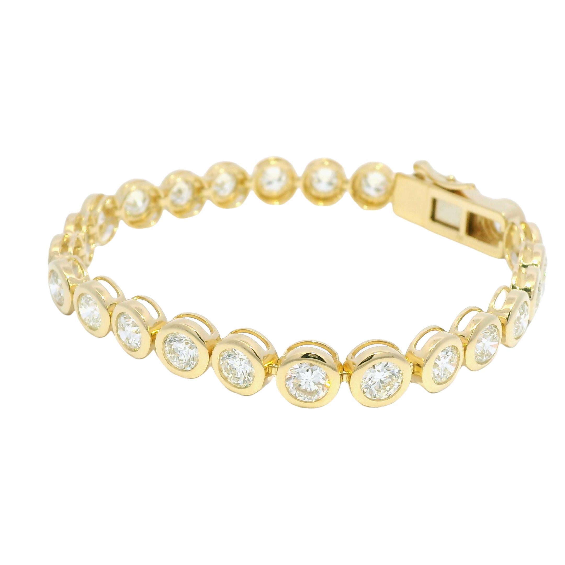 Natural 10.3 Carat Diamond Bezel Set 18-Karat Tennis Bracelet In Stock 2