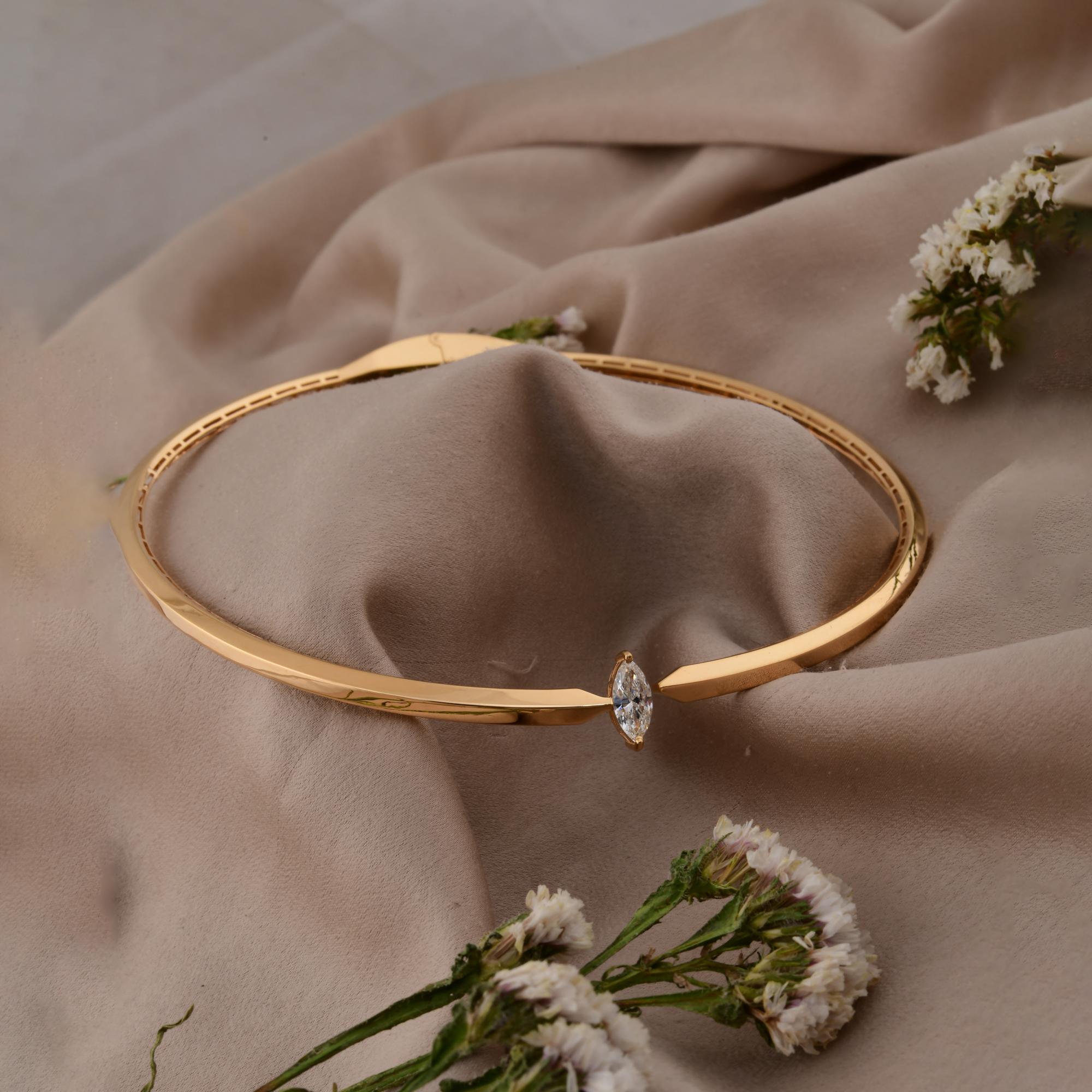 Natural 1.03 Carat Marquise Diamond Choker Necklace 14 Karat Yellow Gold Jewelry In New Condition For Sale In Diera, Dubai