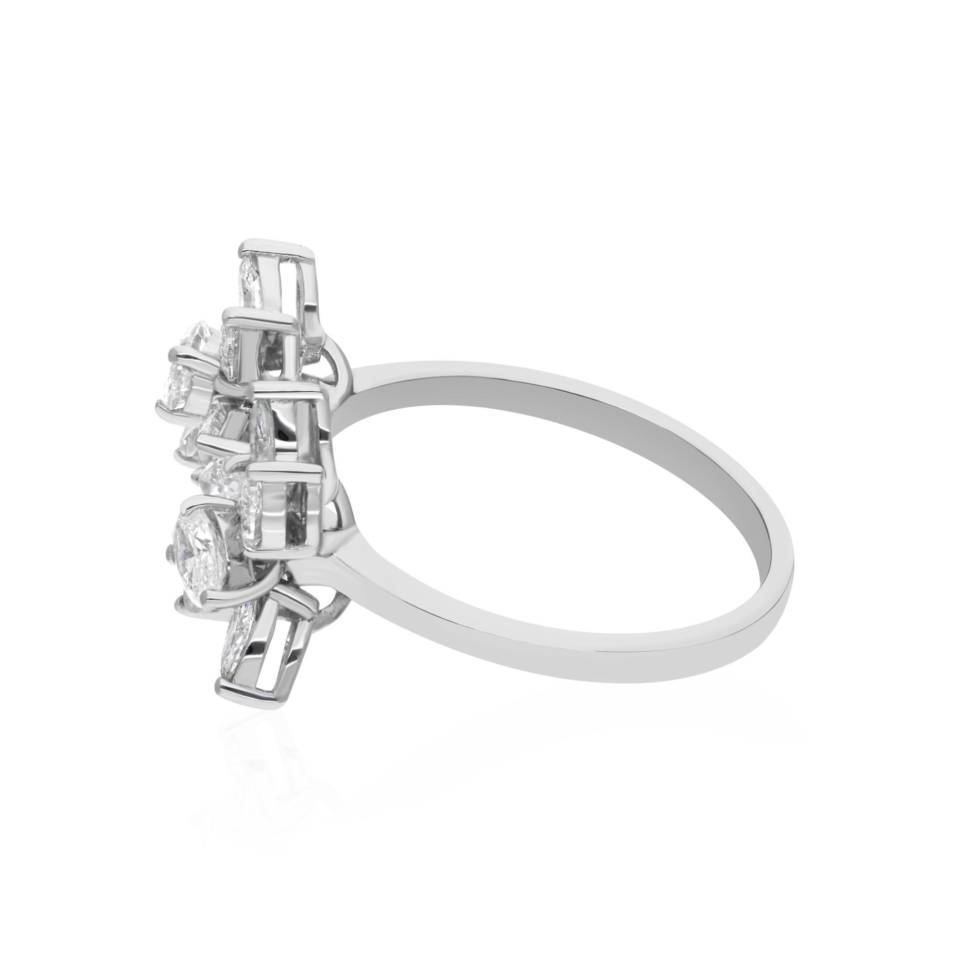 Dieser exquisite Ring ist aus 14-karätigem Gold gegossen und mit 1,06 Karat funkelnden Diamanten besetzt.

Der Ring hat die Größe 7 und kann auf Anfrage größer oder kleiner gemacht werden. FOLLOW SPECTRUM JEWELS Storefront, um die neueste