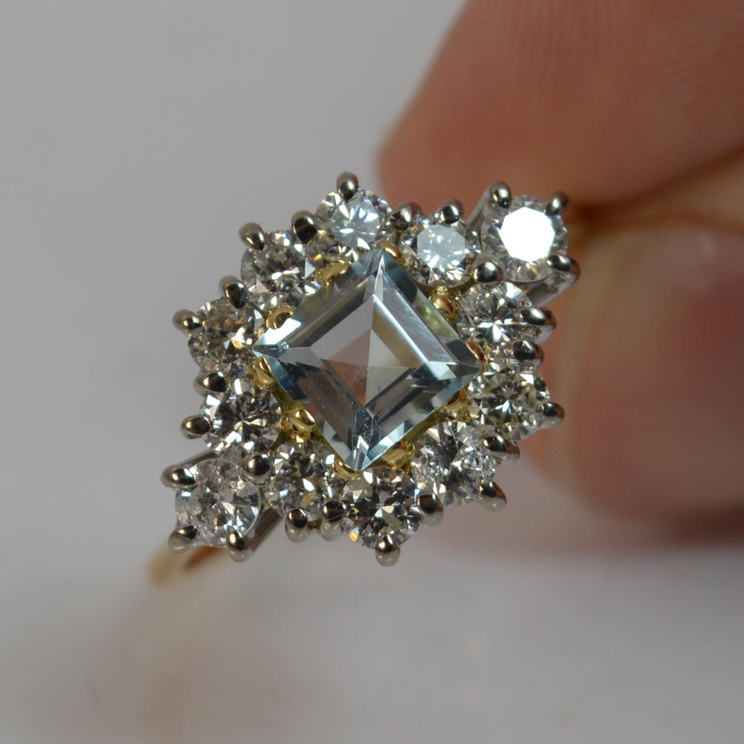 Natural 1.07 Carat Diamond and Aquamarine 18 Carat Gold Cluster Ring 4