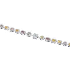 Natural, 10,75 quilates. Pulsera TW con diamantes multicolores, oro blanco de 18 quilates