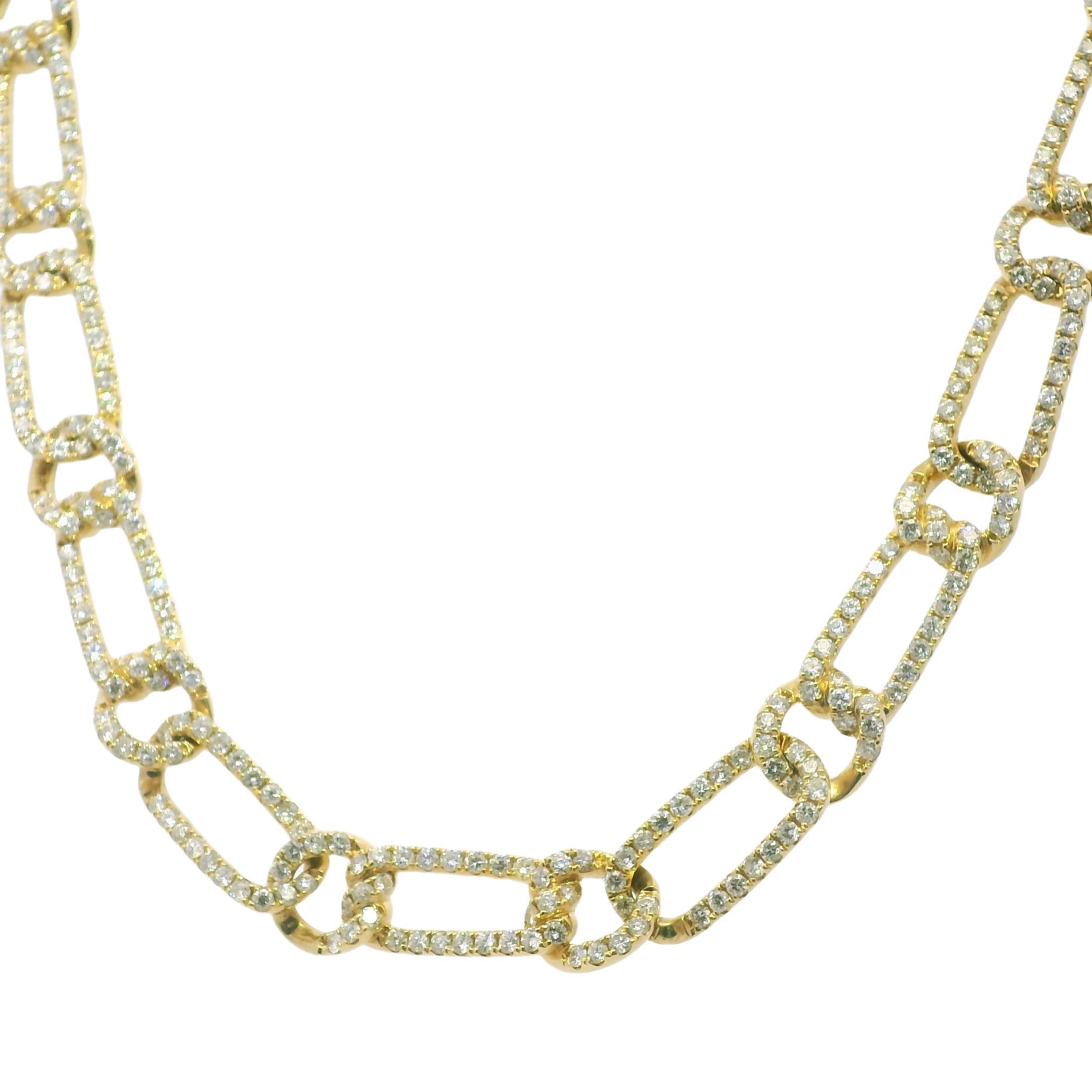 Taille ronde Collier à maillons imbriqués en or 18 carats, pavé de diamants naturels de 10,9 carats en vente