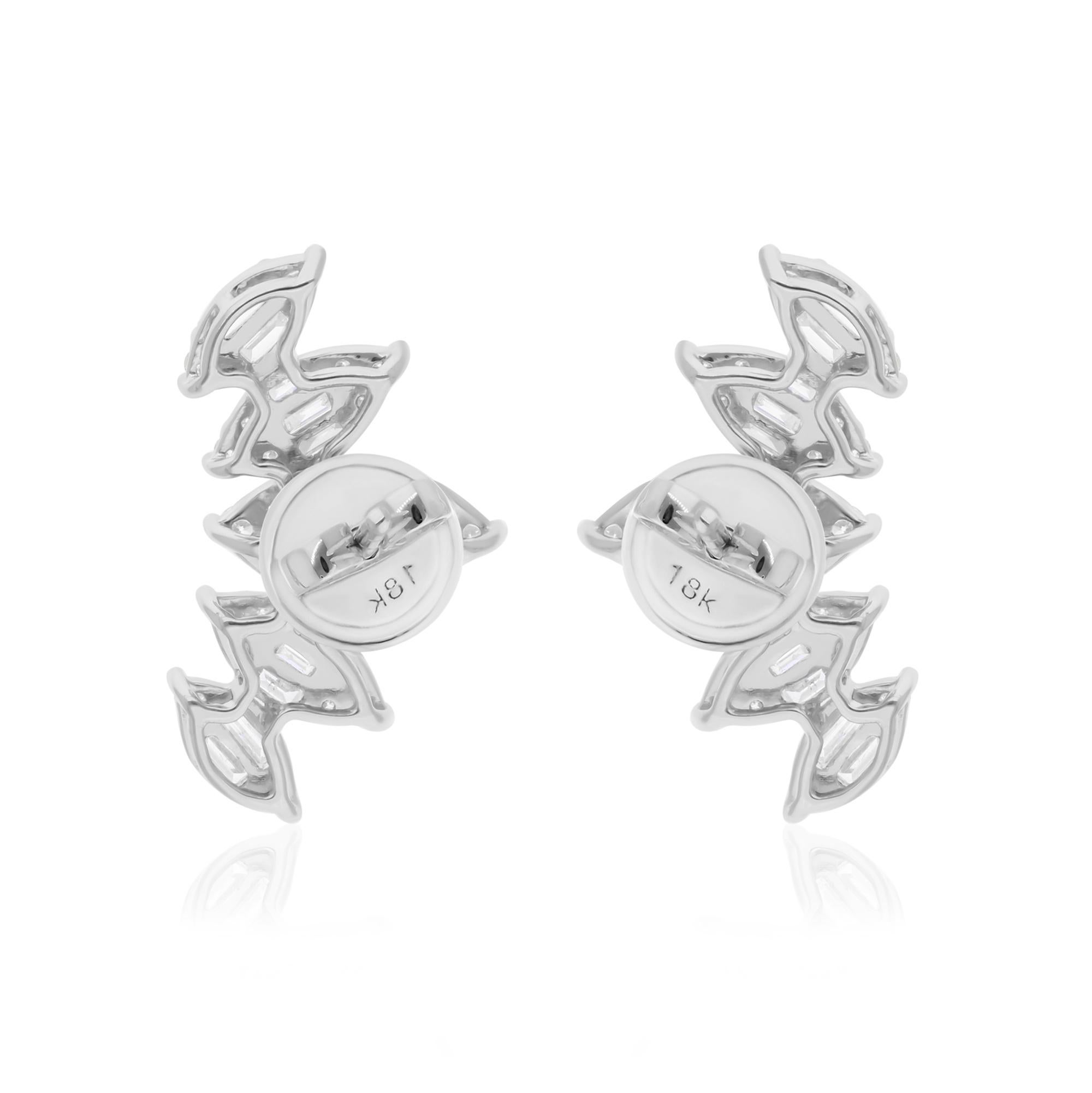 Natural 1.10 Carat SI/H Baguette Diamond Earrings 14 Karat White Gold Jewelry In New Condition For Sale In Diera, Dubai