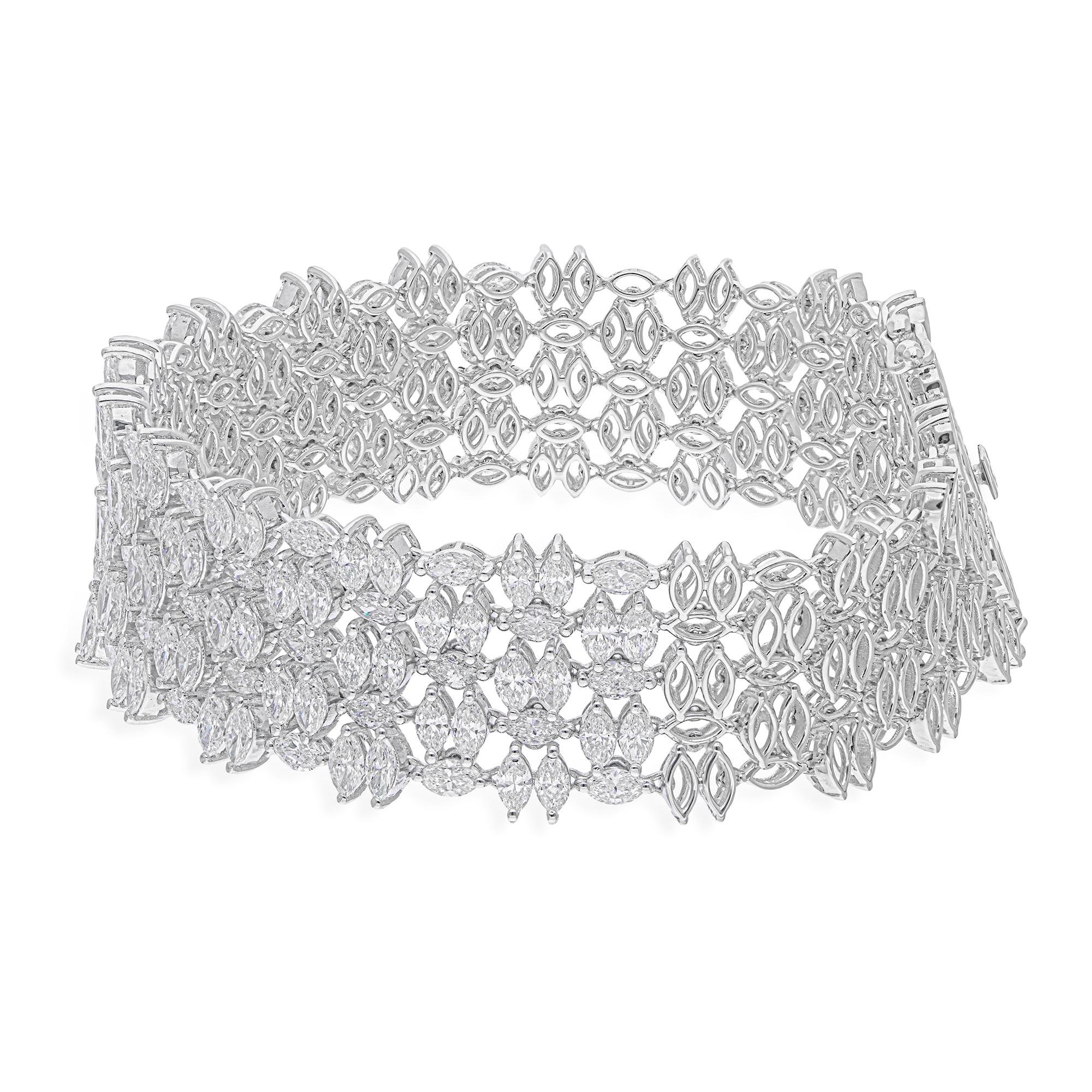 Natural 11.15 Carat SI/H Marquise Diamond Earrings 18 Karat White Gold Jewelry In New Condition For Sale In Diera, Dubai