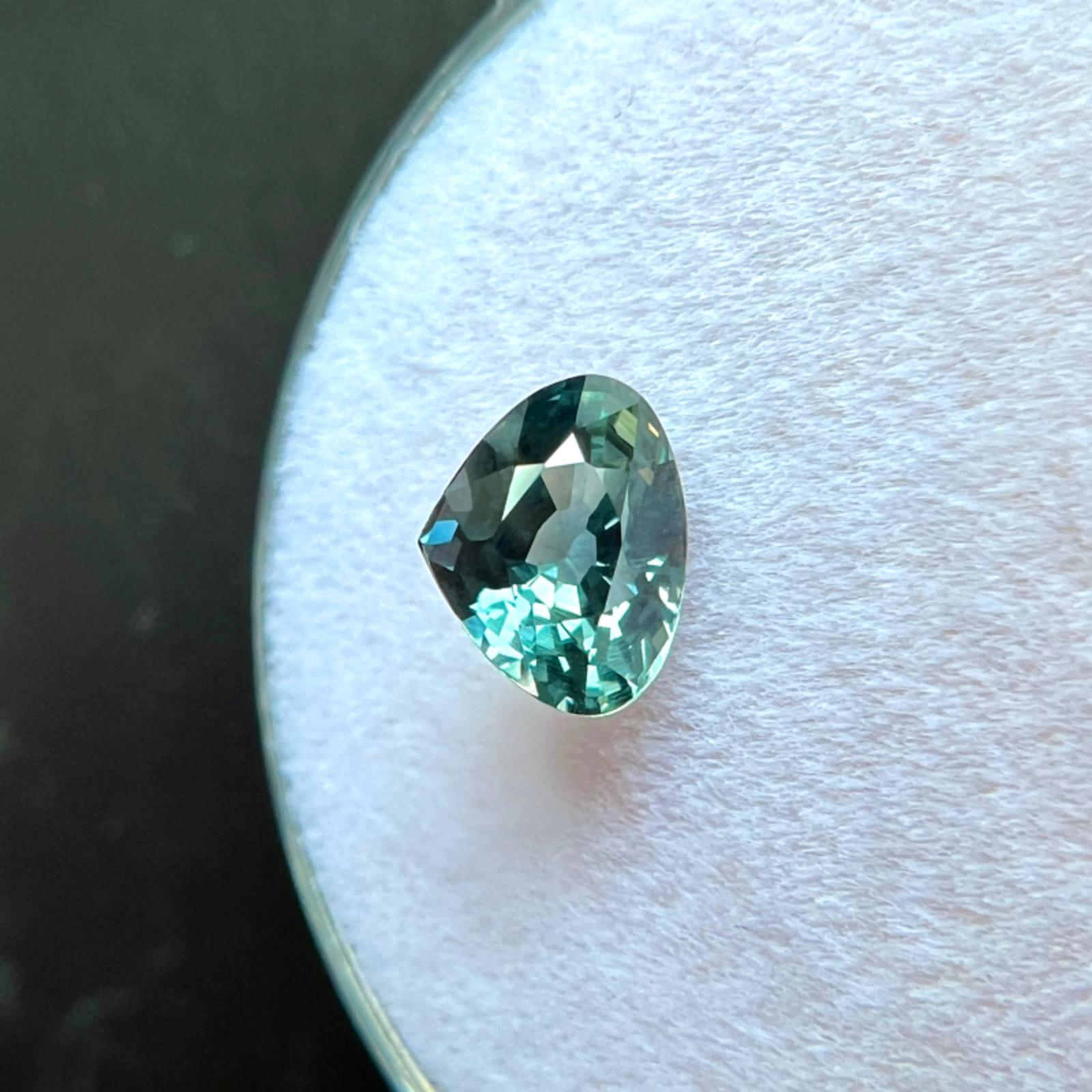 Nature 1.12ct Green Blue Sapphire Untreated GIA Certified Unheated Pear Cut VS Unisexe en vente