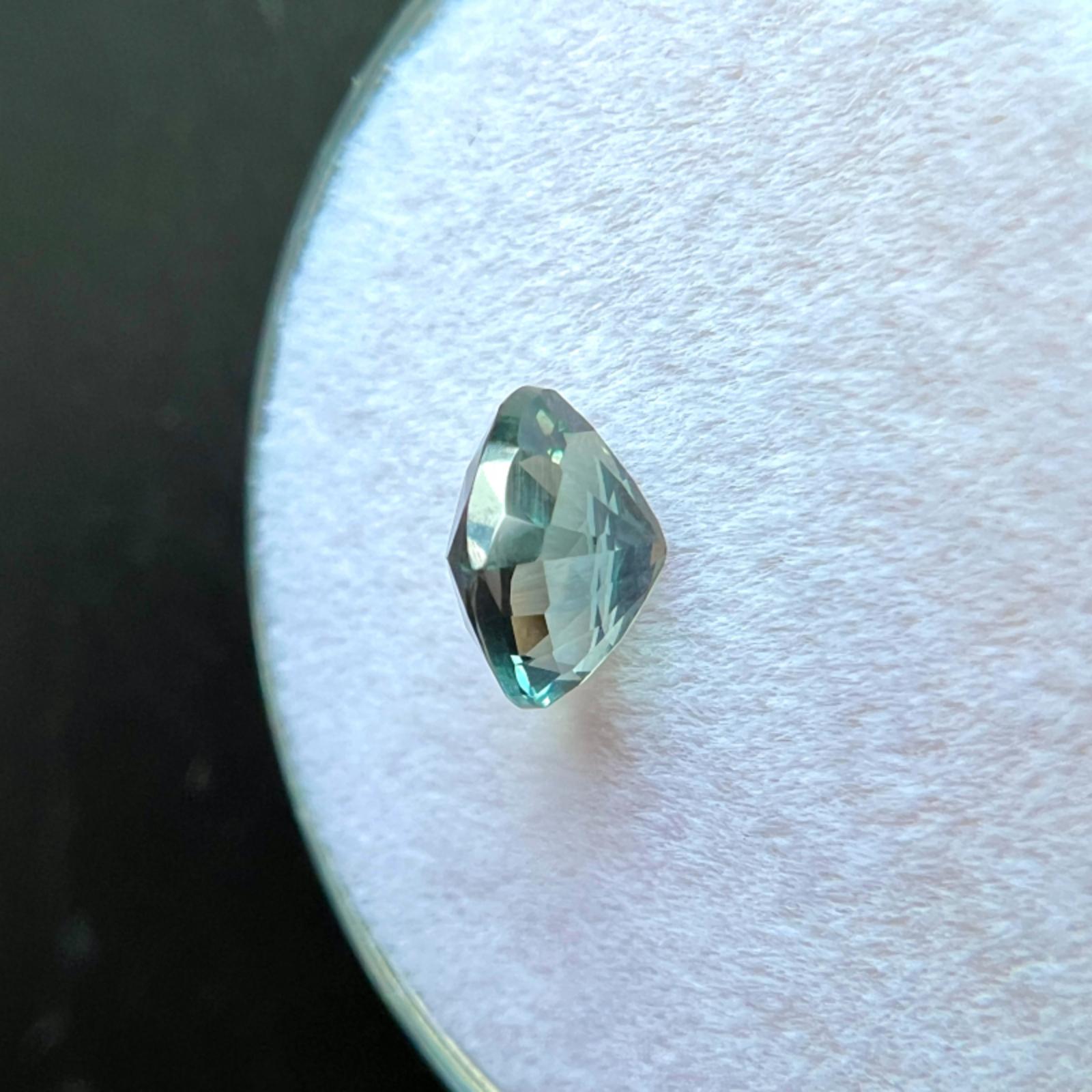 Nature 1.12ct Green Blue Sapphire Untreated GIA Certified Unheated Pear Cut VS en vente 2