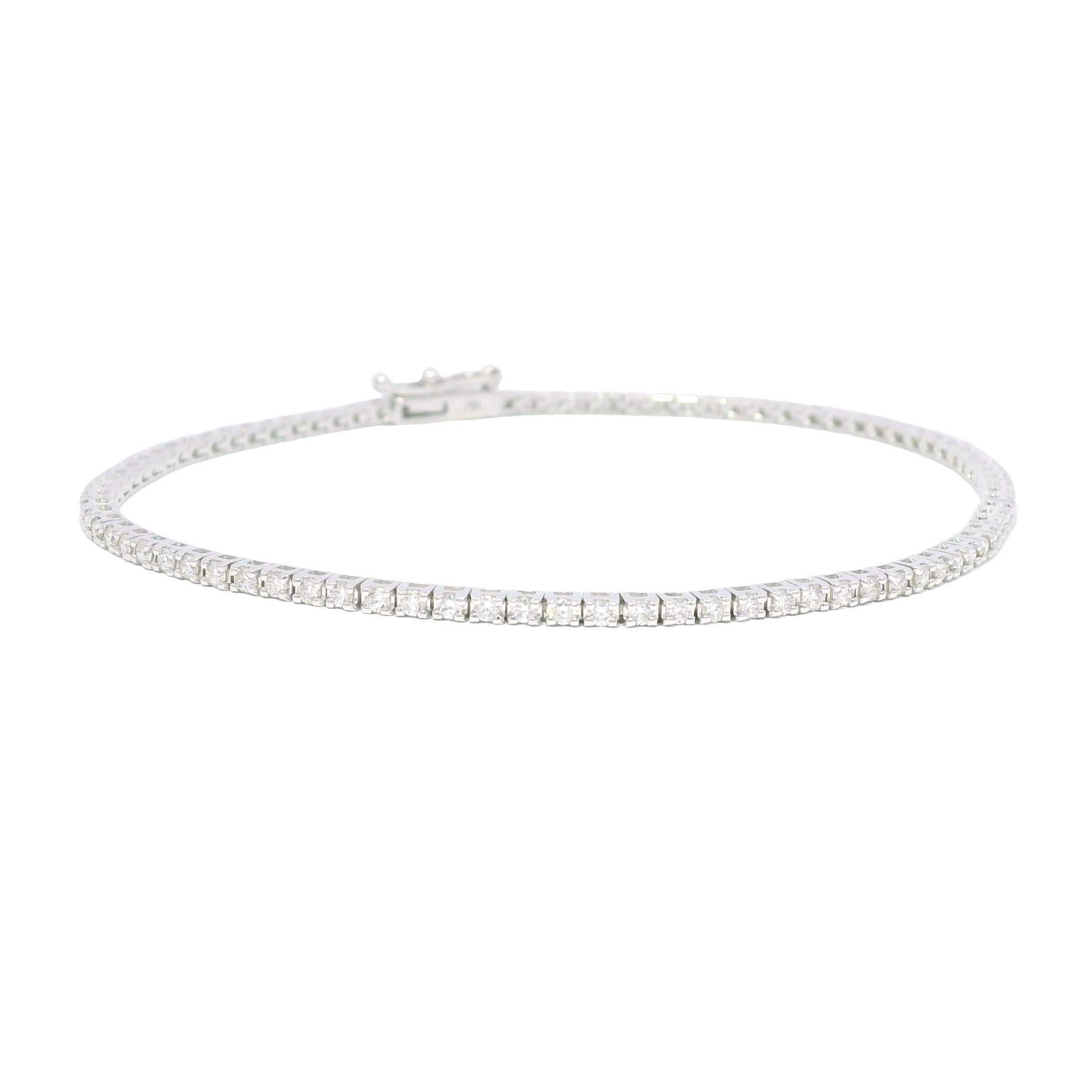 Natürlicher 1,13 Karat runder Brillant Diamant 18-Karat Tennisarmband Vorrätig im Zustand „Hervorragend“ im Angebot in Boca Raton, FL
