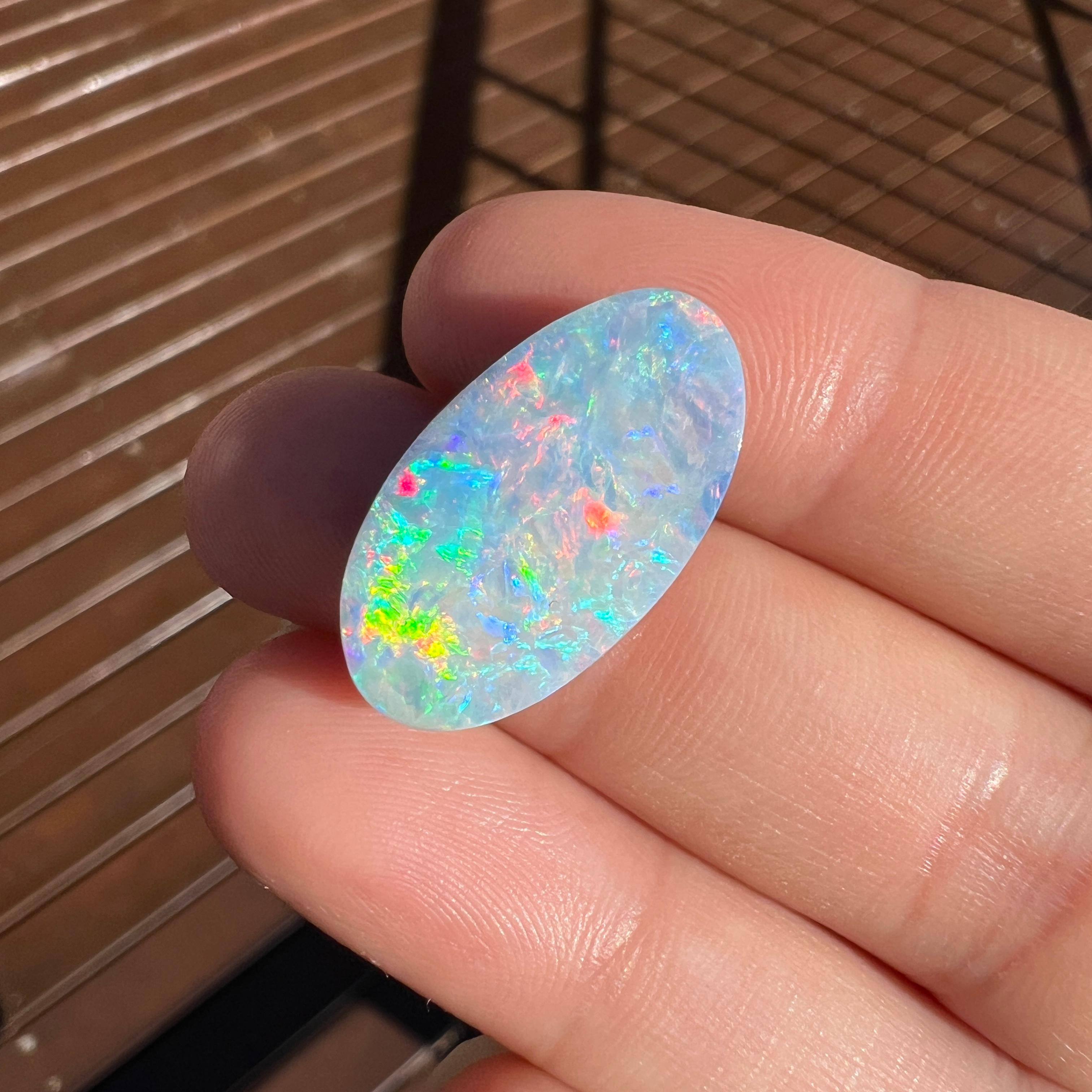 Natural 11.52 Ct Australian rainbow boulder opal mined by Sue Cooper In New Condition For Sale In BELCONNEN, ACT