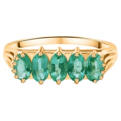 Natural 1.16 Carat Oval Shape Zambian Emerald Ring 14 Karat Yellow Gold Jewelry