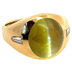 Natural 12 Carat Green Chrysoberyl Cats Eye and Diamond Mens Ring in 18K Gold