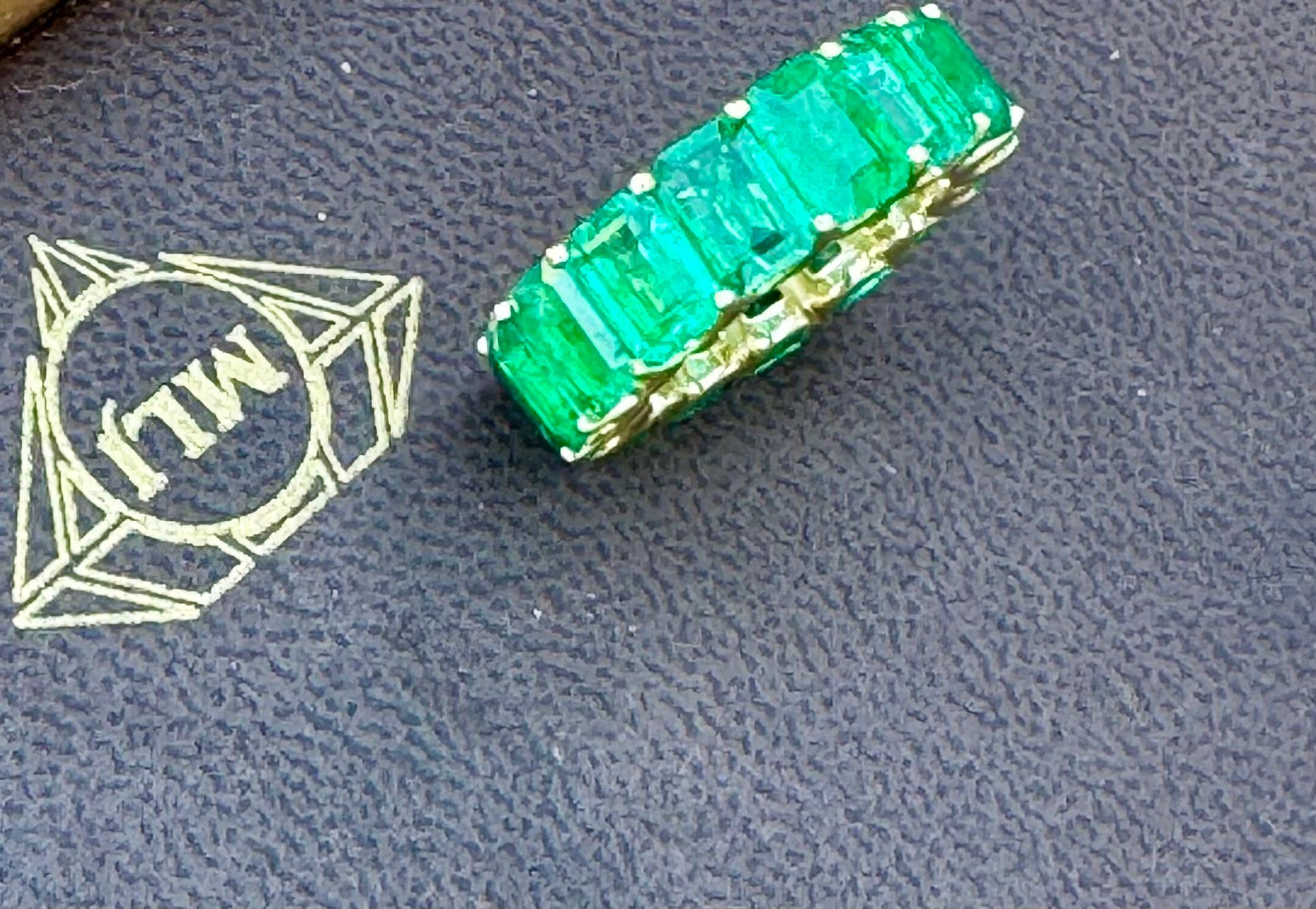 Natural 12 Ct High Quality Zambian Emerald Cut Emerald Eternity Band/ Ring 14 KG For Sale 1