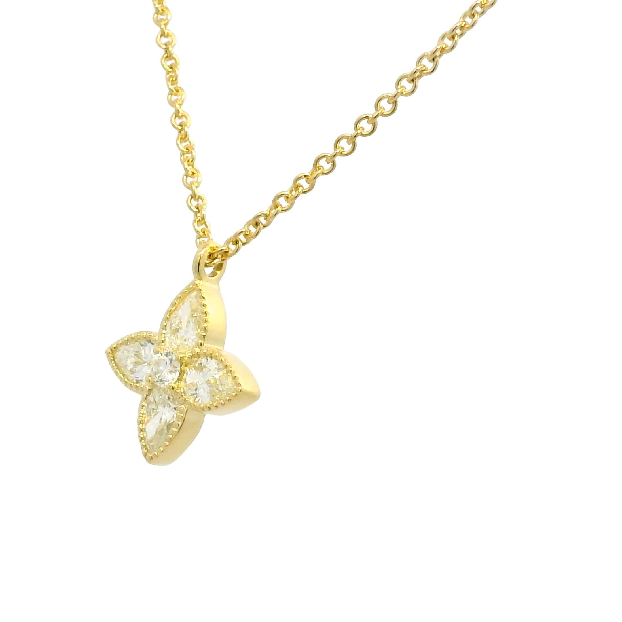 Modern Natural 1.20 Carat Diamond 4 Leaf Flower 18-Karat Pendant Necklace In Stock For Sale