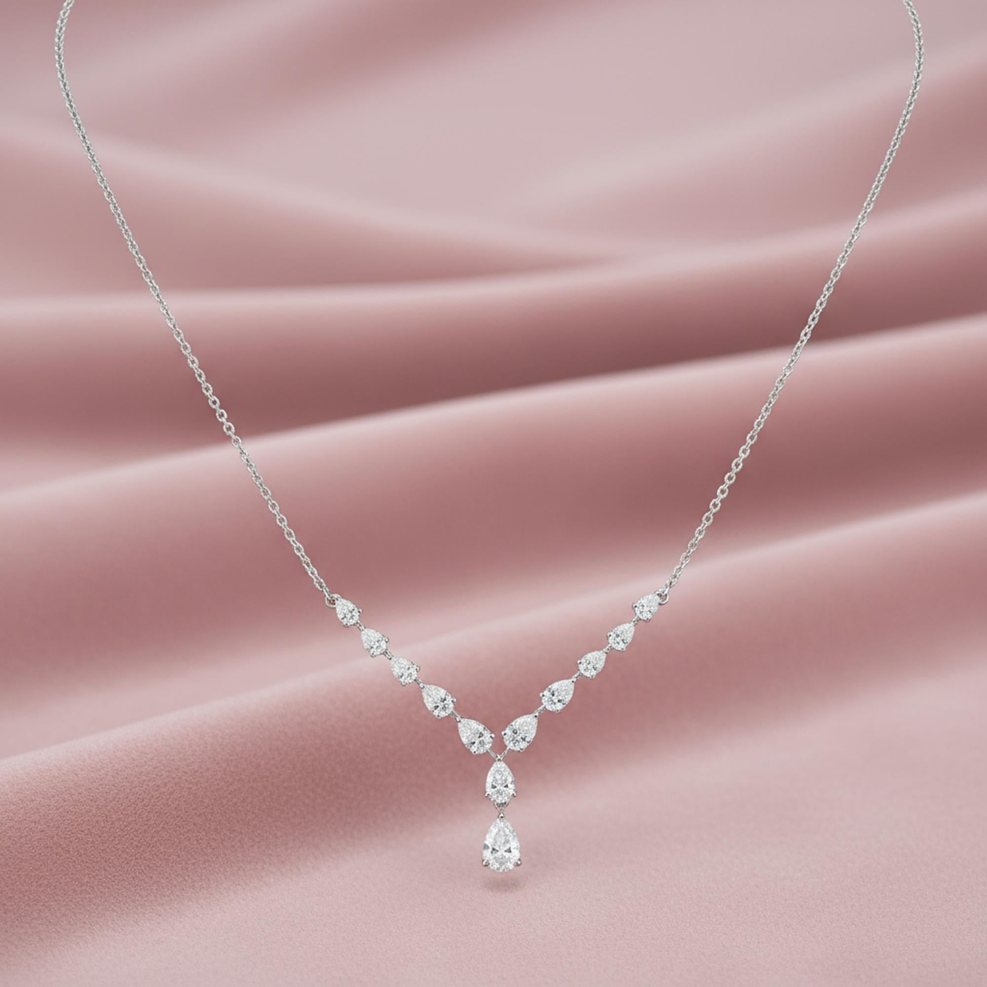 Taglio a goccia Collana di diamanti naturali a pera da 1,20 carati SI Clarity HI Color Oro bianco 18 carati in vendita