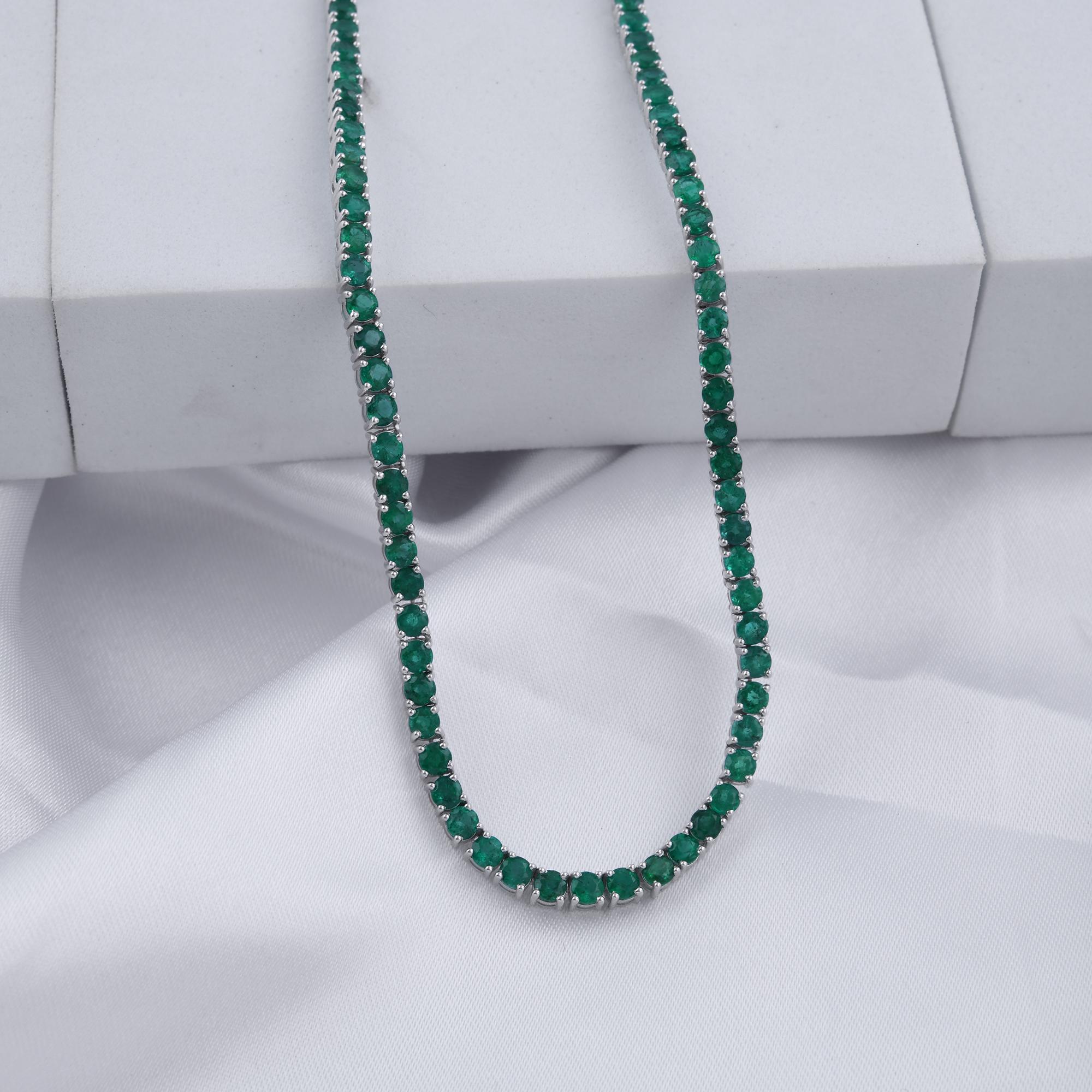 Taglio rotondo Collana a catena con smeraldo naturale dello Zambia da 12,03 carati Gioielli in oro bianco 18 carati in vendita