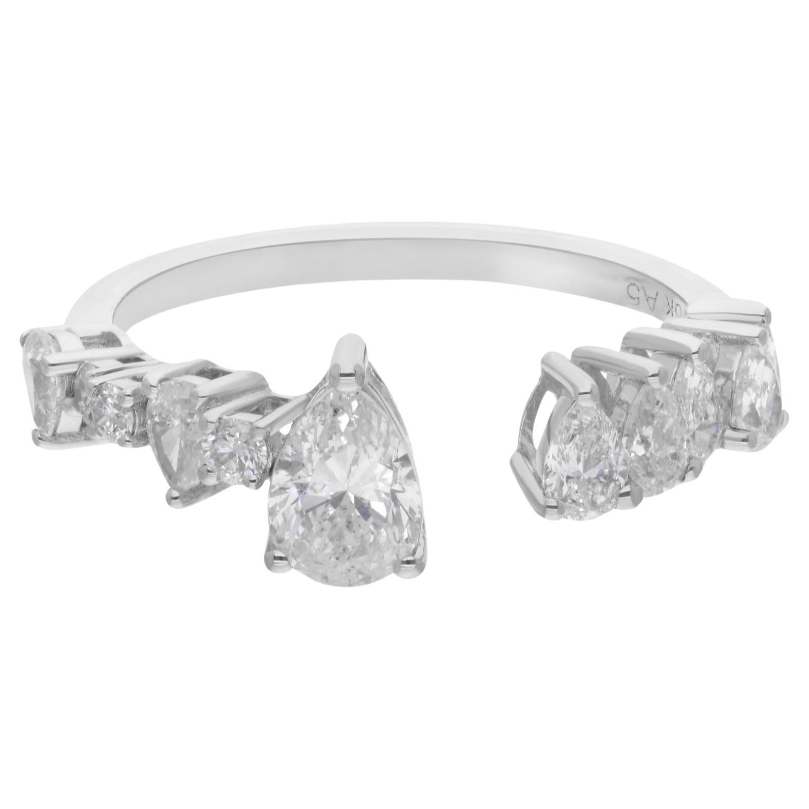 Bague manchette en or blanc 18 carats avec diamants ronds et poire de 1,21 carat en vente