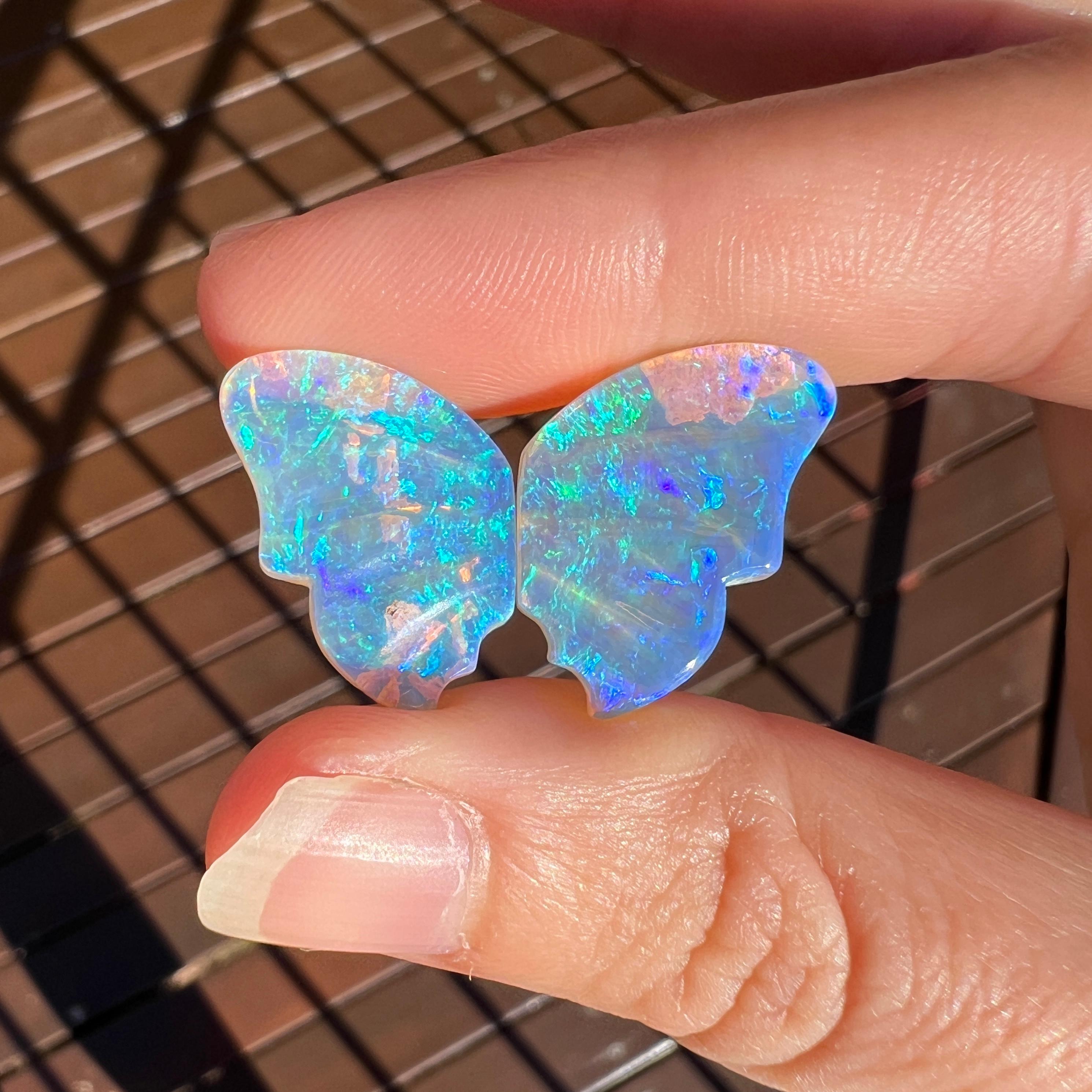 Cabochon Natural 12.35 Ct Australian Crystal Carved Butterfly wings mined by Sue Cooper For Sale