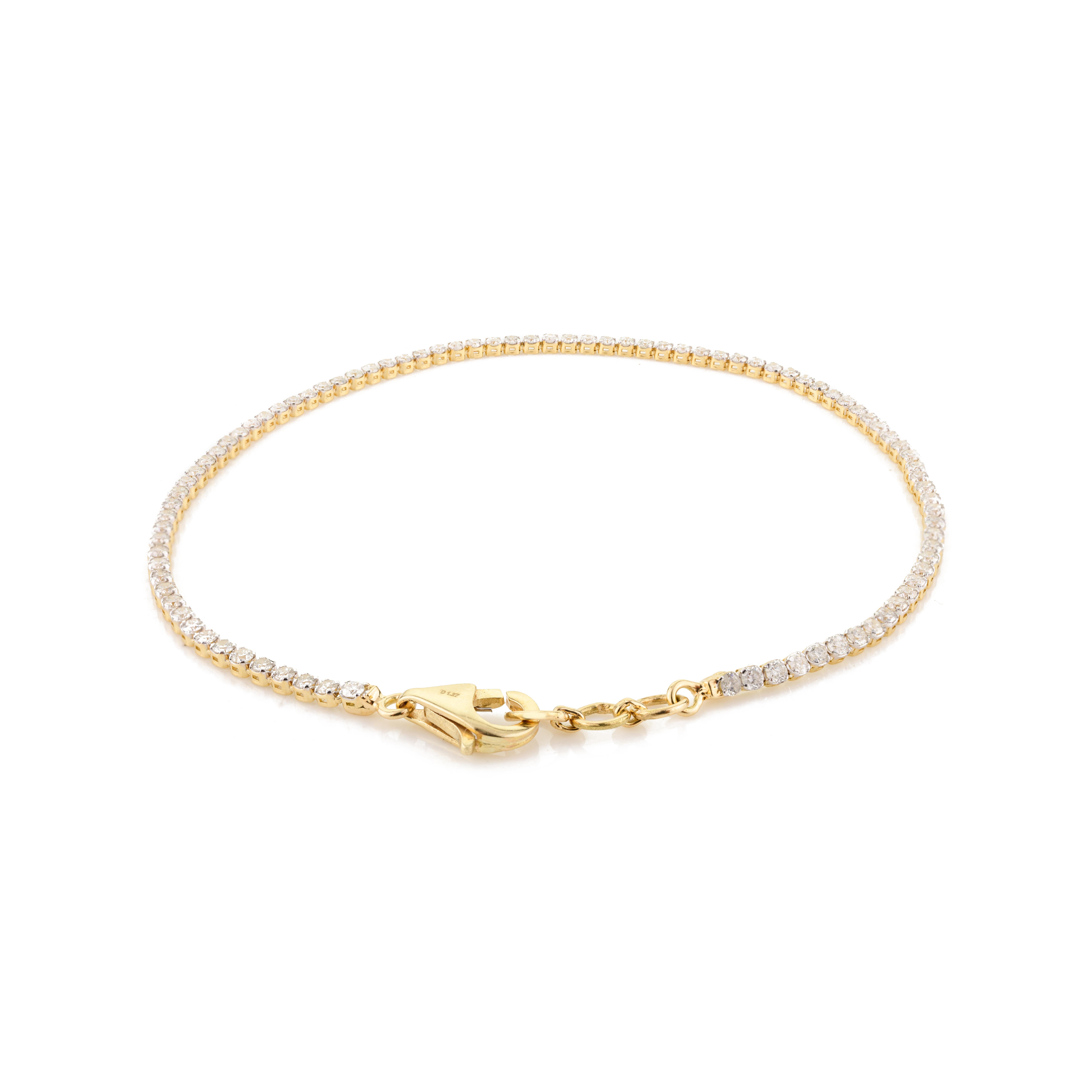 Bracelet tennis empilable en or jaune 18 carats avec diamants ronds naturels de 1,25 carat Neuf - En vente à New York, NY