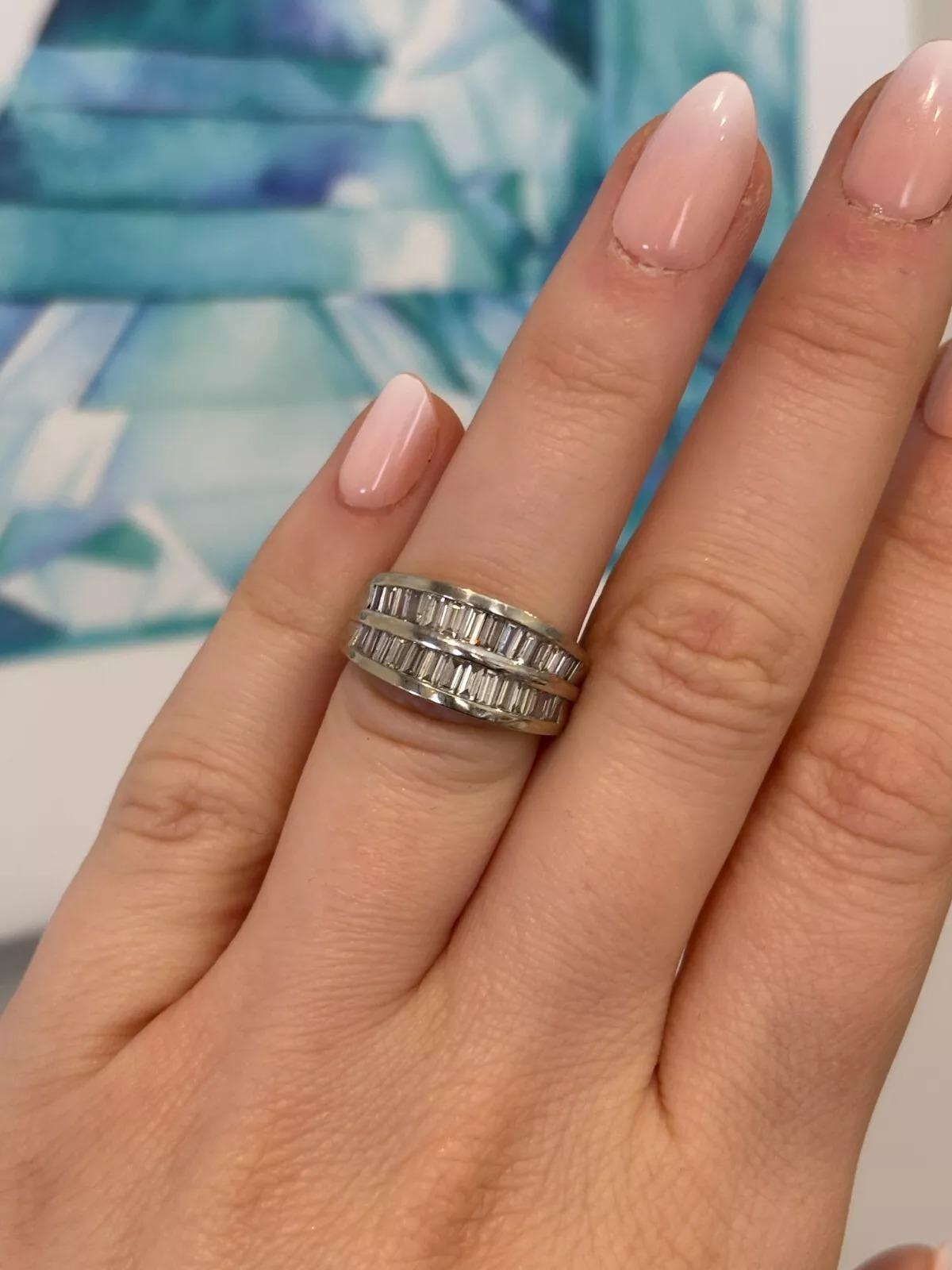 Natural 1.25CTW Diamond Baguette 14K White Gold Channel Set Band Ring Size 6 en venta 1