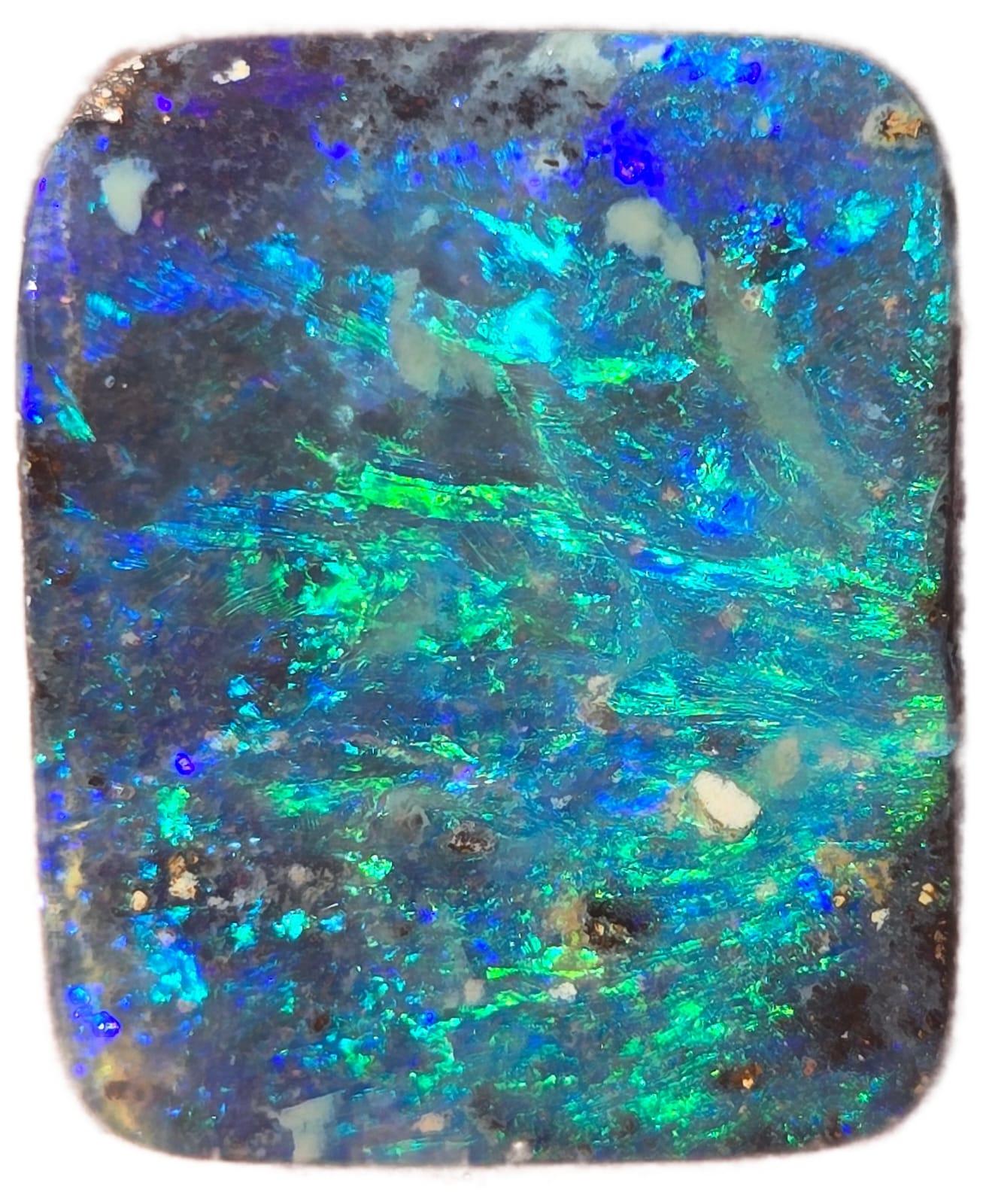 Natürlicher 12,61 Karat australischer grün-blauer, schwarzer Boulder-Opal, abgebaut von Sue Cooper im Angebot