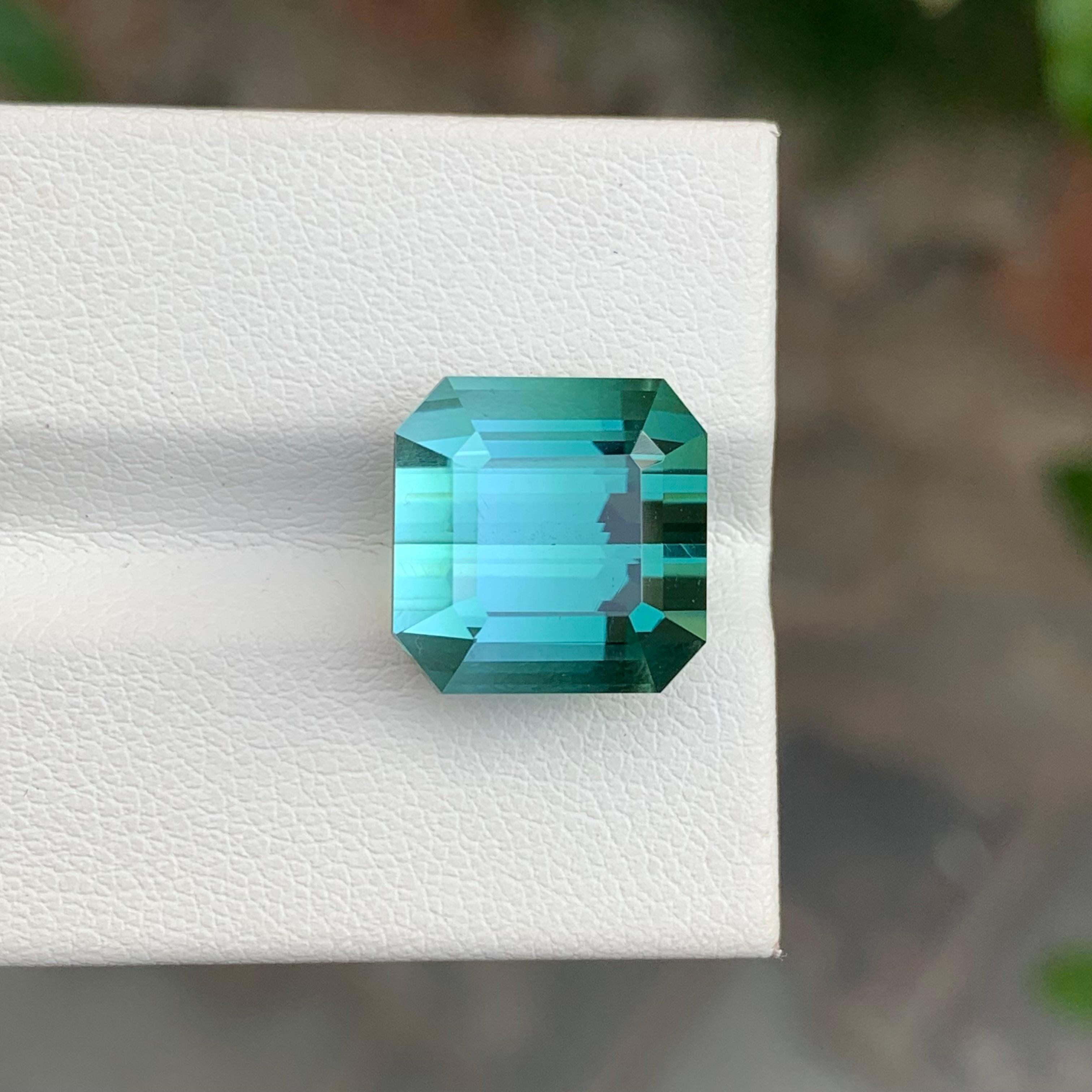 Nature 12,65 Carati Quadrato Perfetto Squisita Gemma di Tormalina Bi-Colore Sciolta in vendita 2