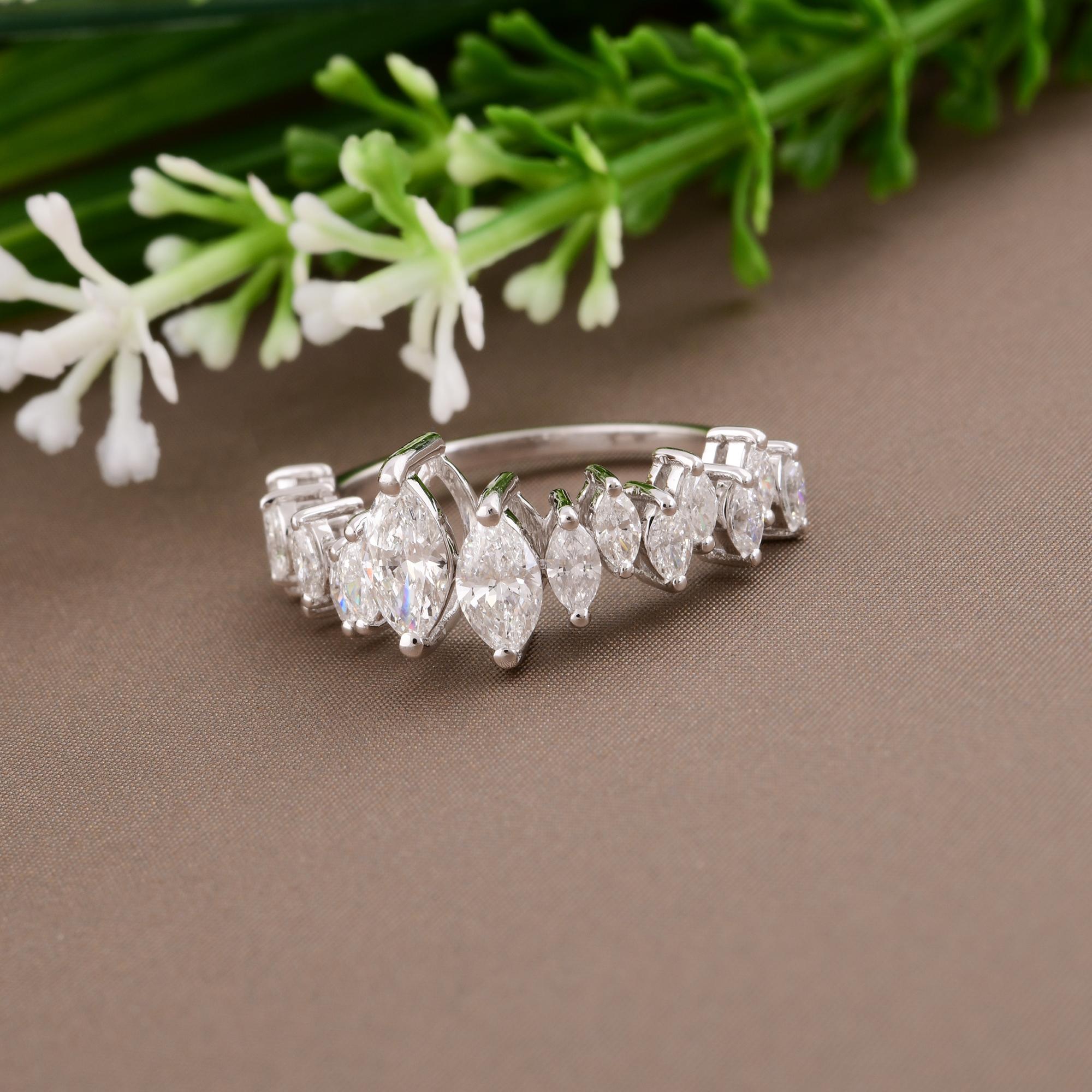 En venta: Anillo de diamantes marquesa naturales de 1,27 quilates de oro blanco de 14 quilates Joyería hecha a mano  3