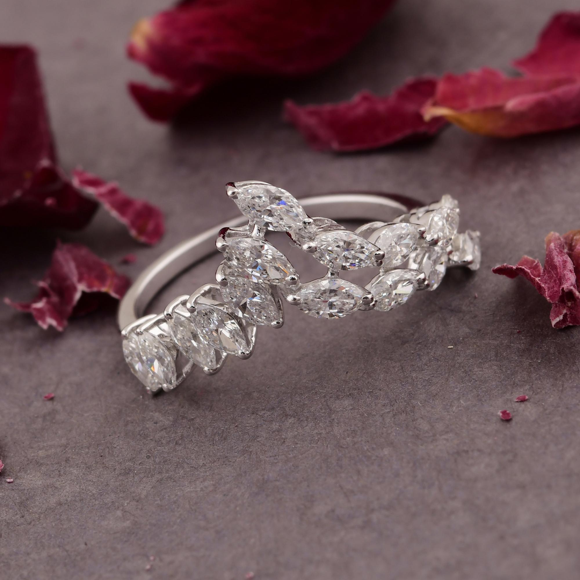 Taille Marquise Bague à chevrons diamant marquise naturel de 1,29 carat SI/H en or blanc massif 14 carats en vente