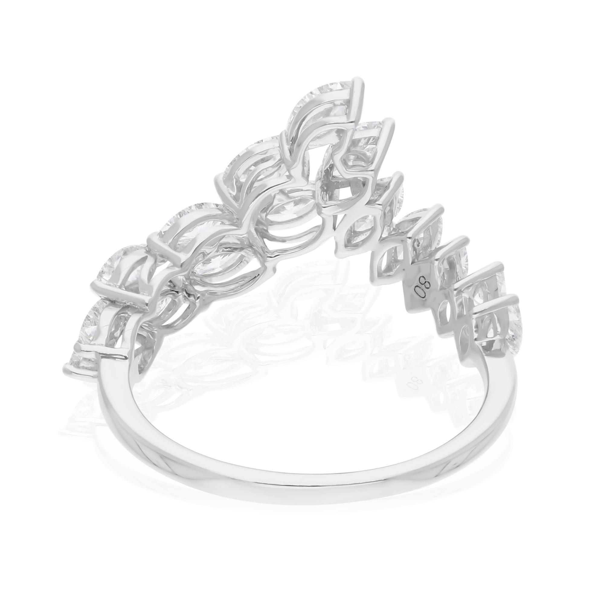 Bague à chevrons diamant marquise naturel de 1,29 carat SI/H en or blanc massif 14 carats Neuf - En vente à Diera, Dubai