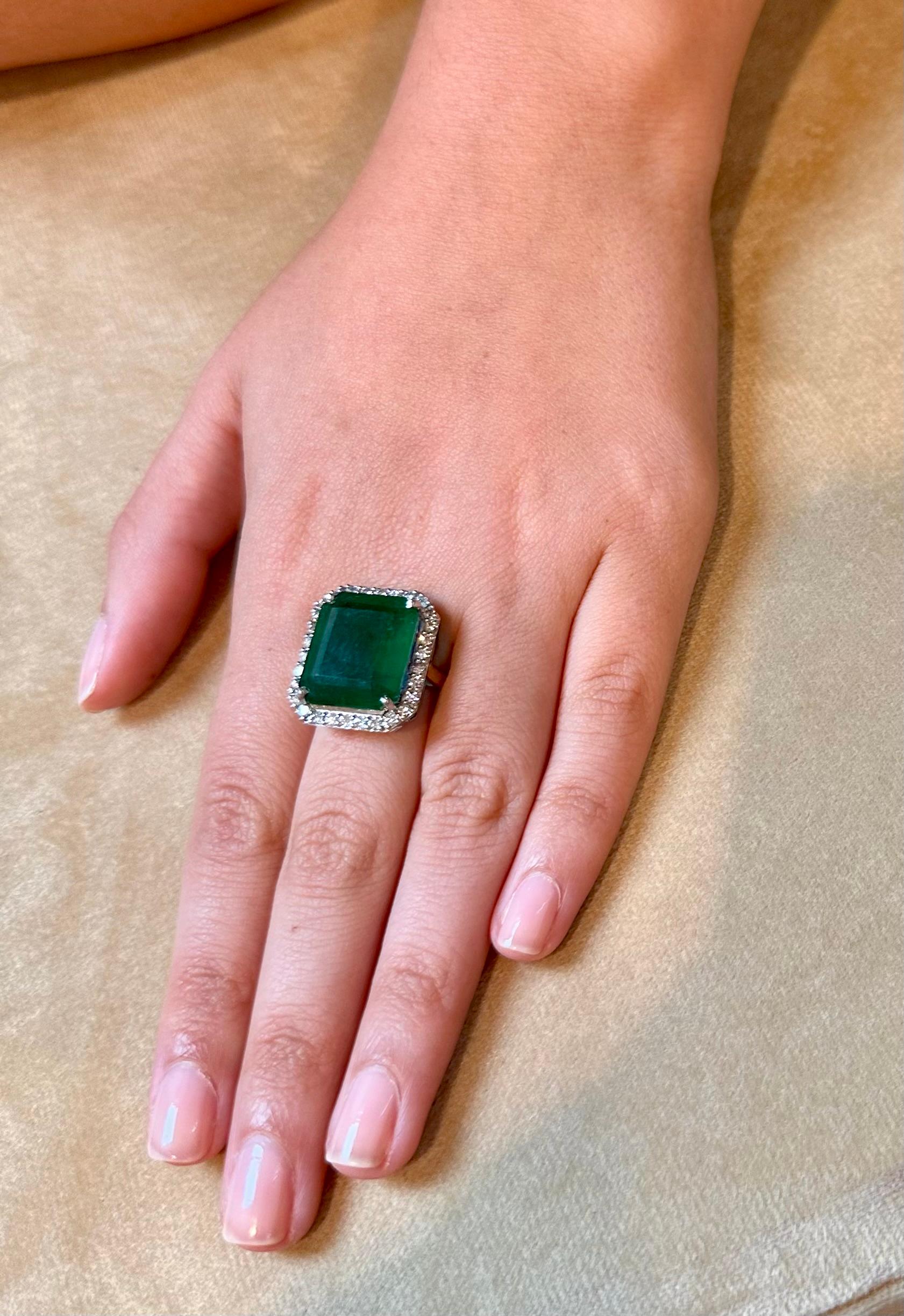 Natural 13 Carat Emerald Cut Zambian Emerald & Diamond Ring in 14kt White Gold For Sale 7