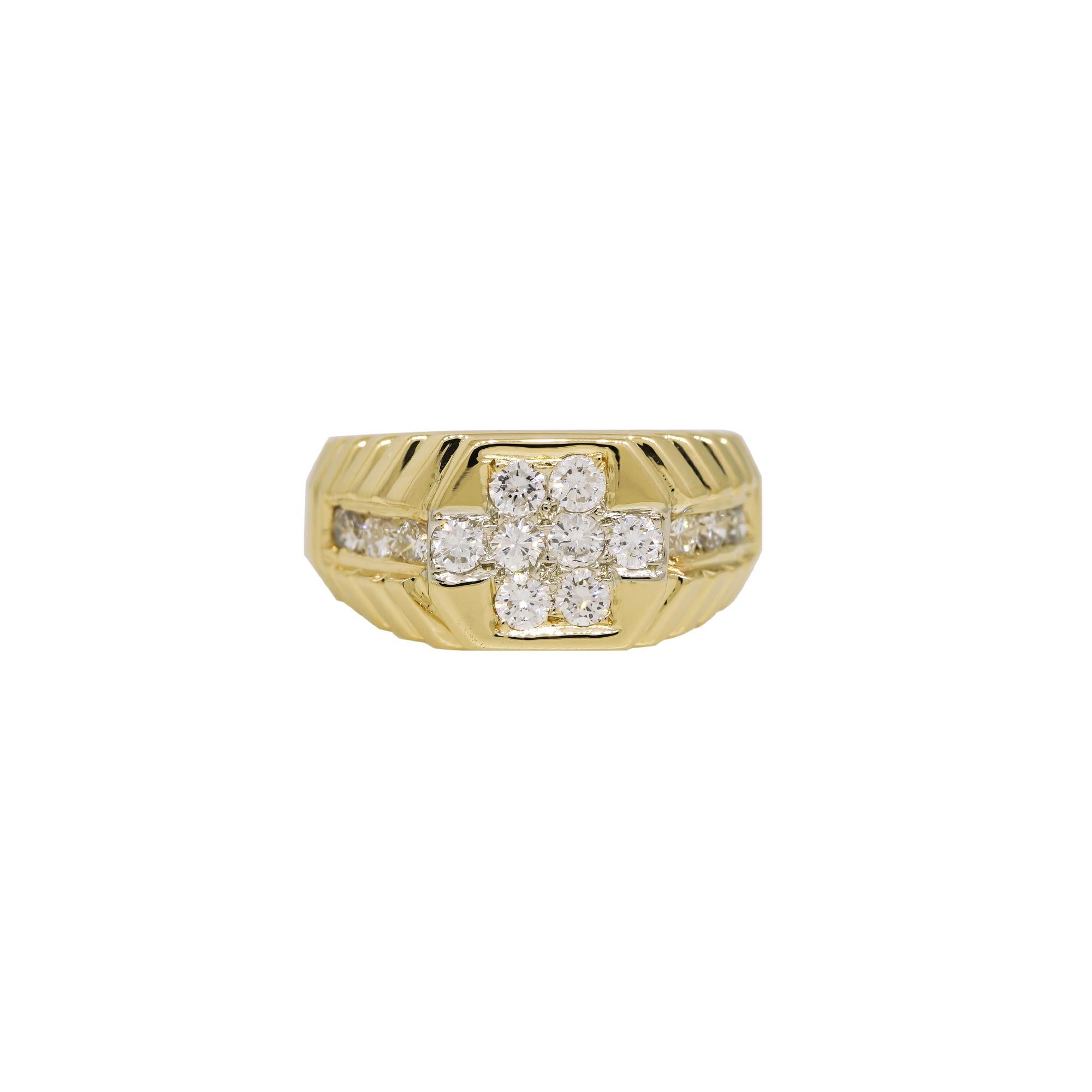 Natural 1.30 Carat Round Brilliant Cut Diamond 18-Karat Men's Ring In Stock In Excellent Condition For Sale In Boca Raton, FL