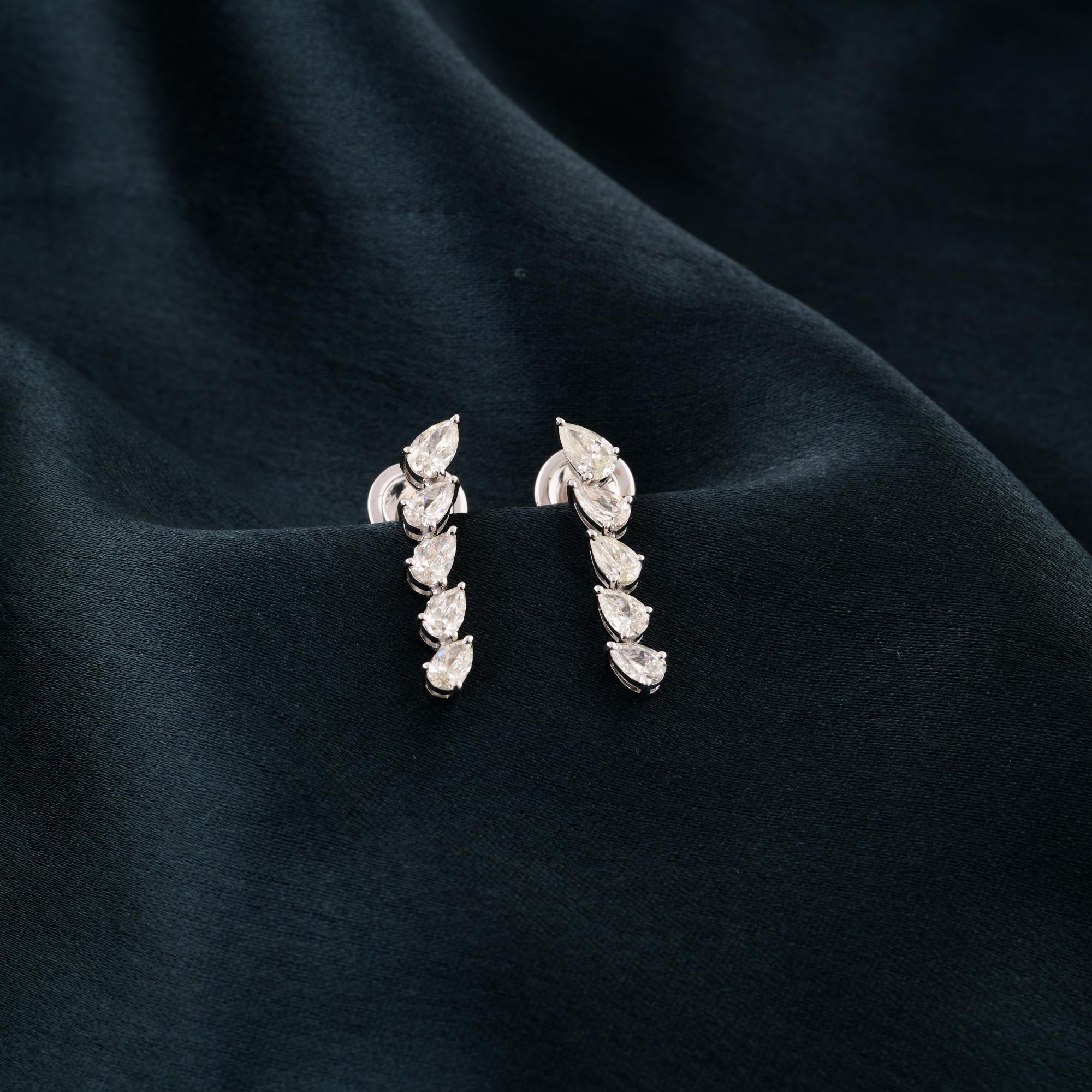 Natürliche natürliche 1,31 Karat SI Reinheit HI Farbe Birnen-Diamant-Ohrringe 18 Karat Weißgold im Zustand „Neu“ im Angebot in Diera, Dubai