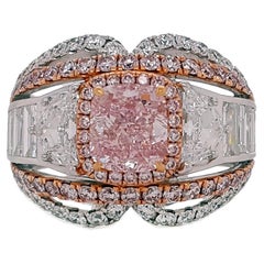 Anillo de Cóctel de Diamante Rosa Intenso Fancy Natural de 1,32 Quilates, Oro de 18 K Informe GIA