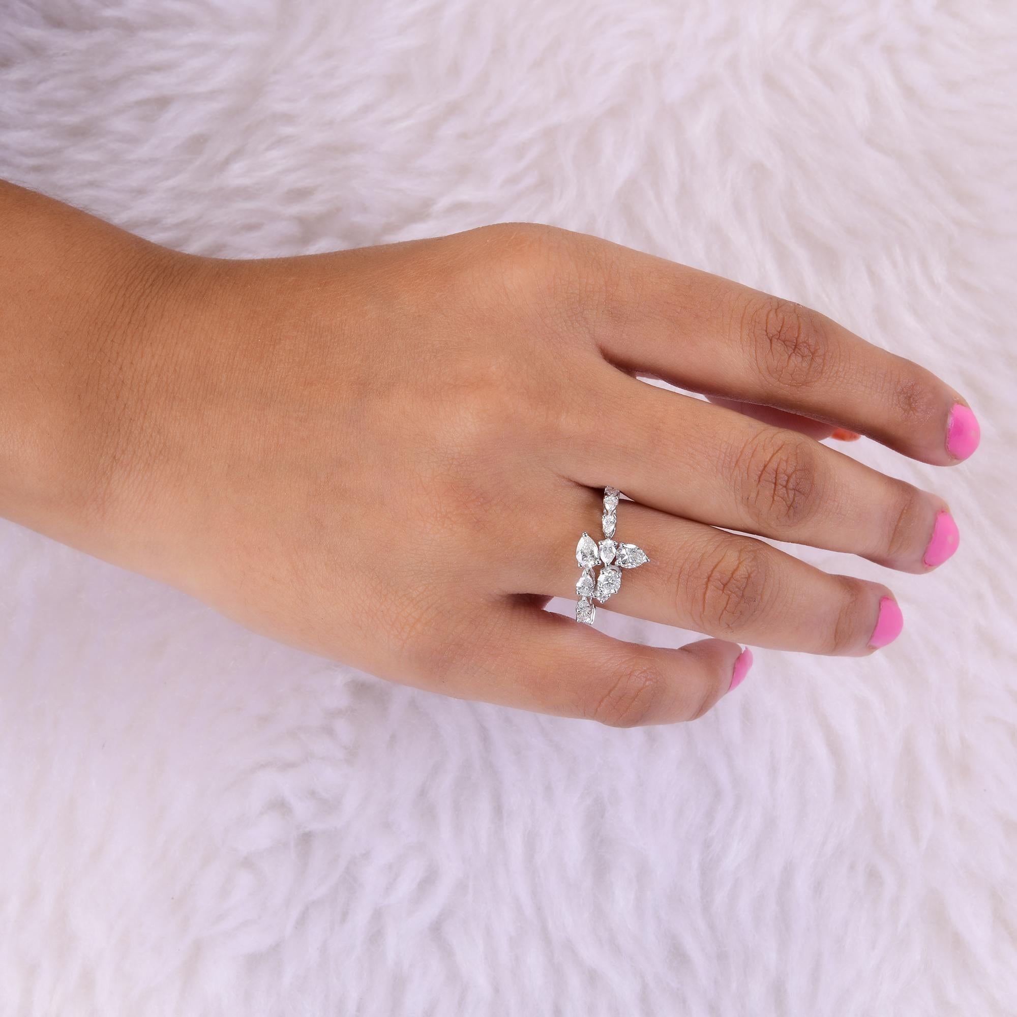 Anillo de diamantes pera naturales 1,34 quilates Oro blanco 18 quilates Joyería fina hecha a mano Corte pera en venta