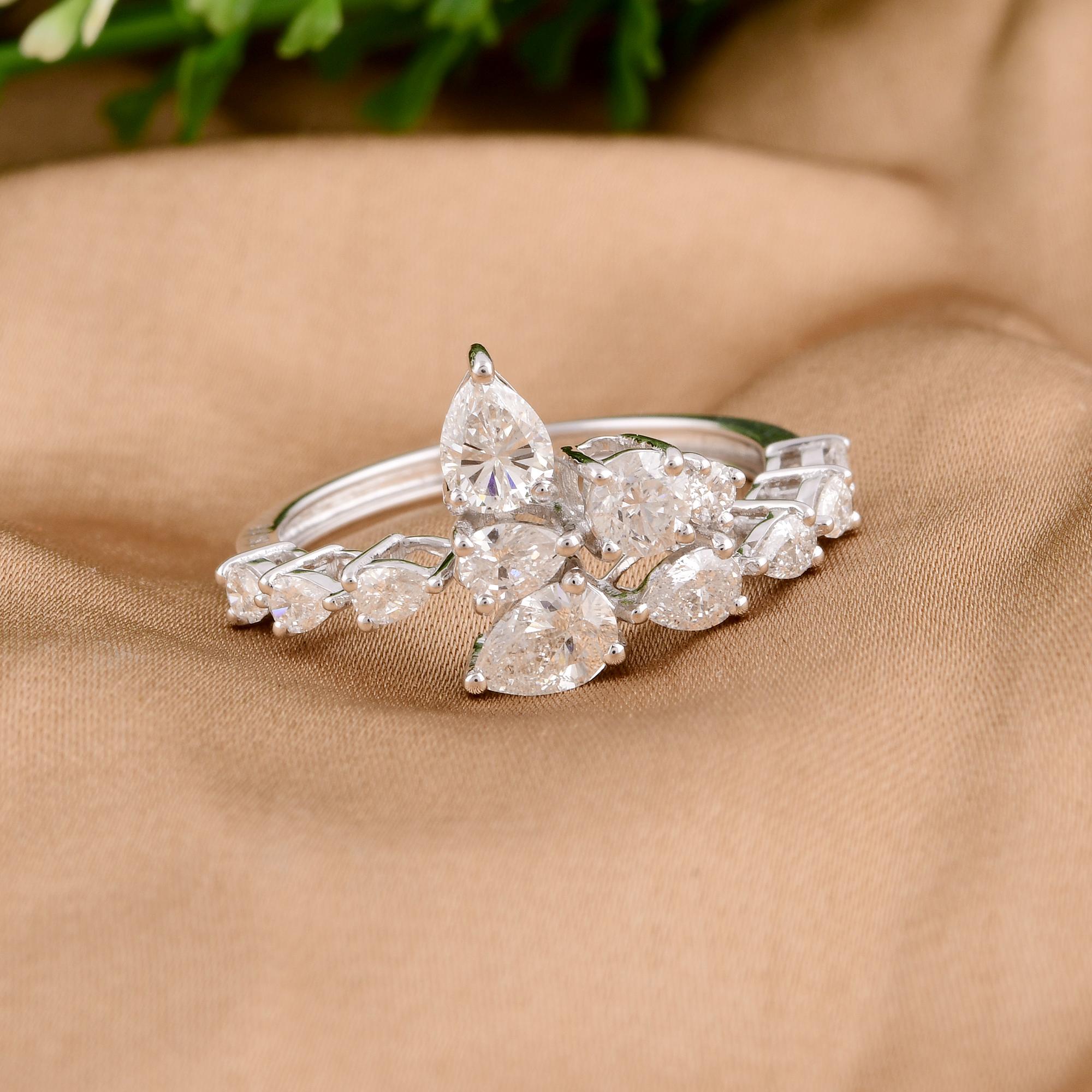 Women's Natural 1.34 Carat Pear Diamond Ring 18 Karat White Gold Handmade Fine Jewelry For Sale