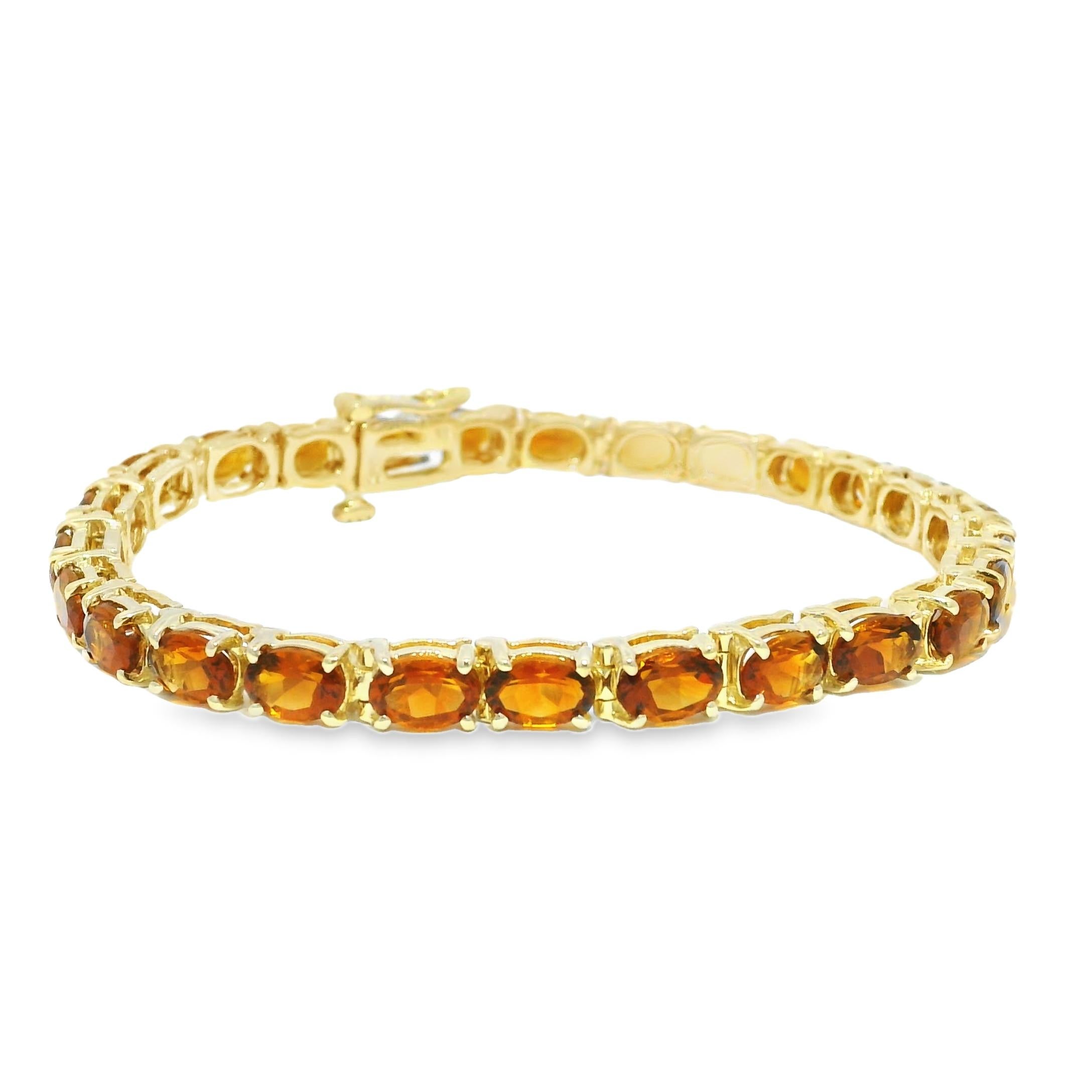 Modern Natural 13.5 Carat Oval-Cut Citrine 14-Karat Tennis Bracelet In Stock For Sale
