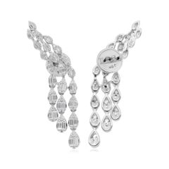 Boucles d
oreilles en or blanc 18 carats avec diamants baguettes naturels de 1,35 carat SI/H