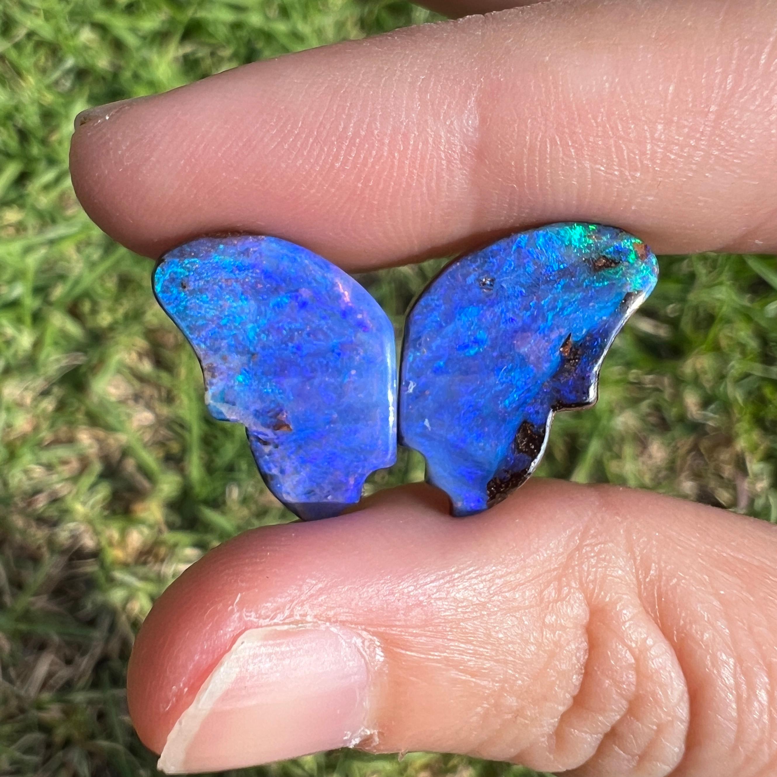 Cabochon Natural 13.54 Ct carved Boulder Opal butterfly wings mined by Sue Cooper For Sale