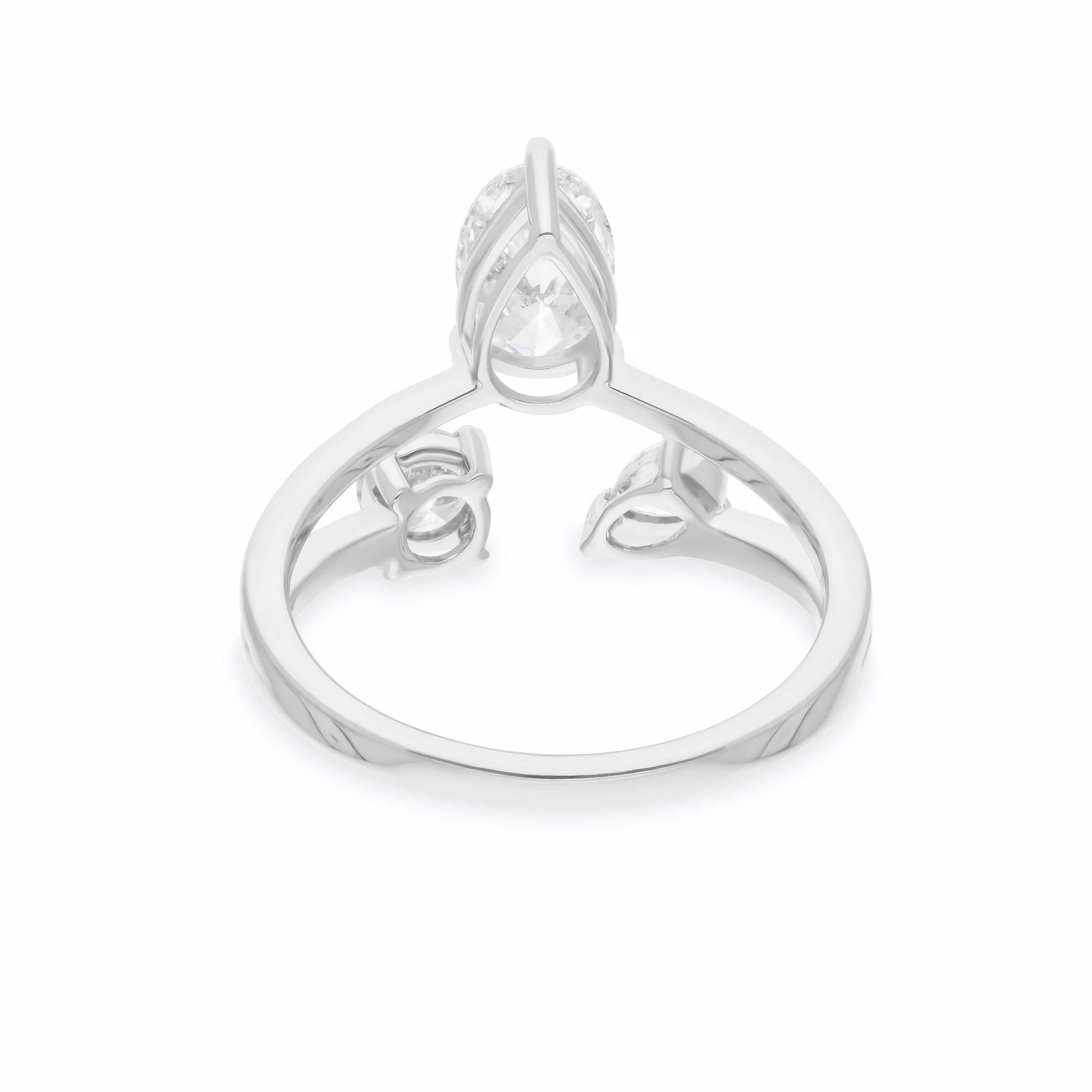Natural 1.36 Carat SI/H Oval Round Diamond Earrings 14 Karat White Gold Jewelry In New Condition For Sale In Diera, Dubai
