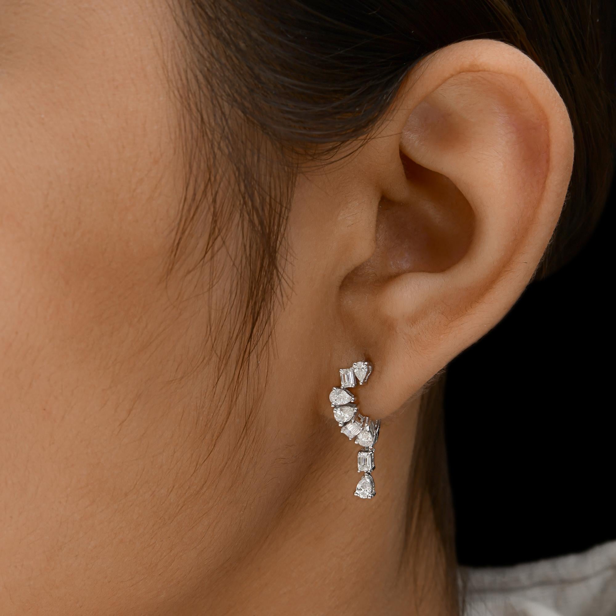 Modern Natural 1.37 Carat SI/H Multi Shape Diamond Earrings 18 Karat White Gold Jewelry For Sale