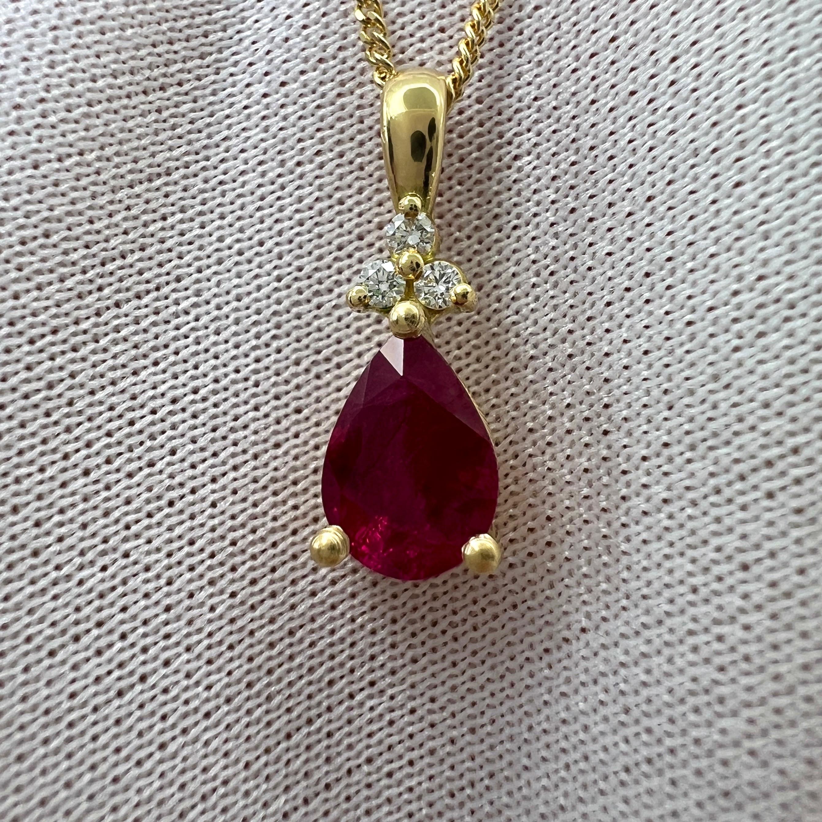 Natural 1.37ct Pear Cut Ruby And Diamond 18k Yellow Gold Pendant Necklace For Sale 5